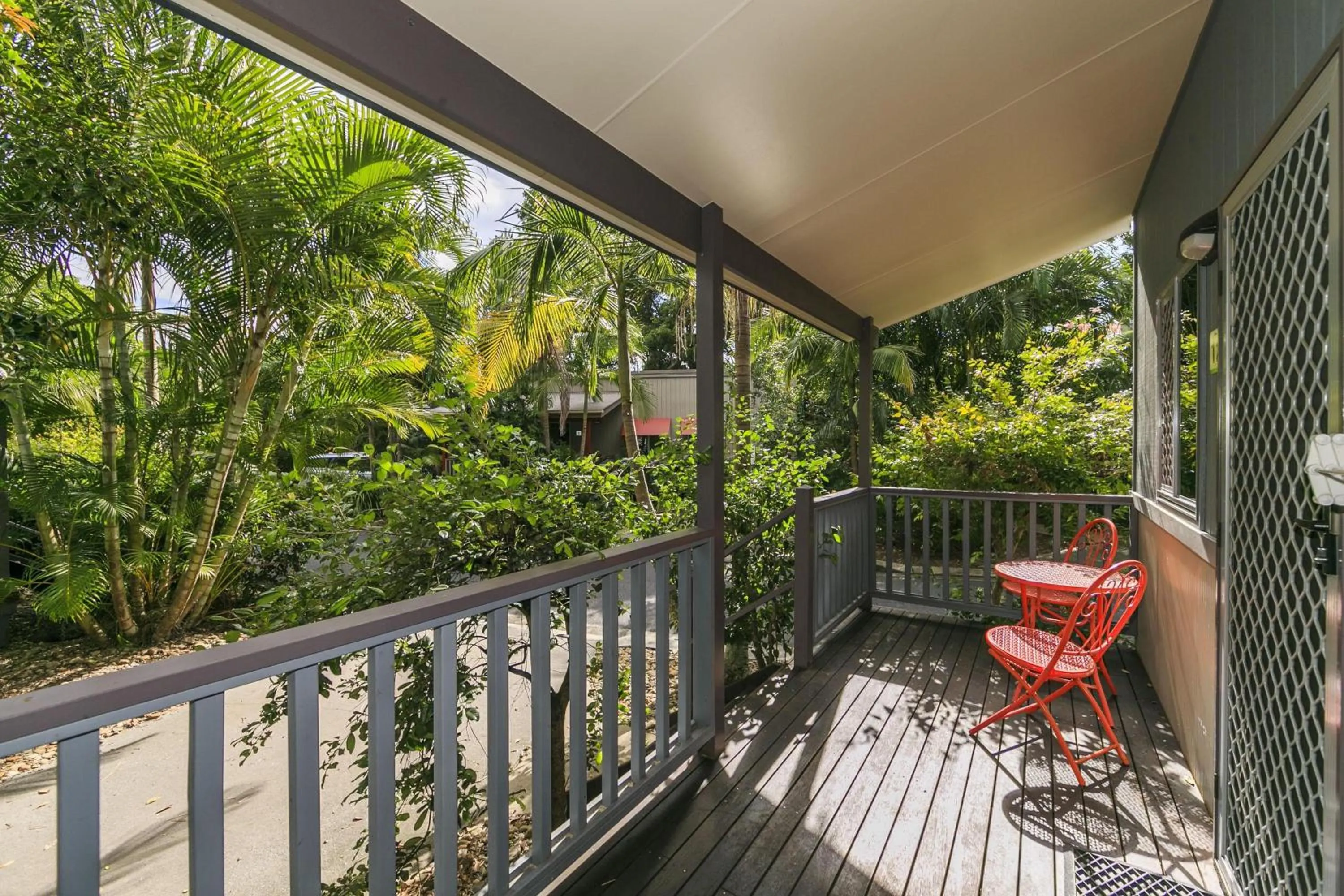 Patio in Reflections Byron Bay - Holiday Park