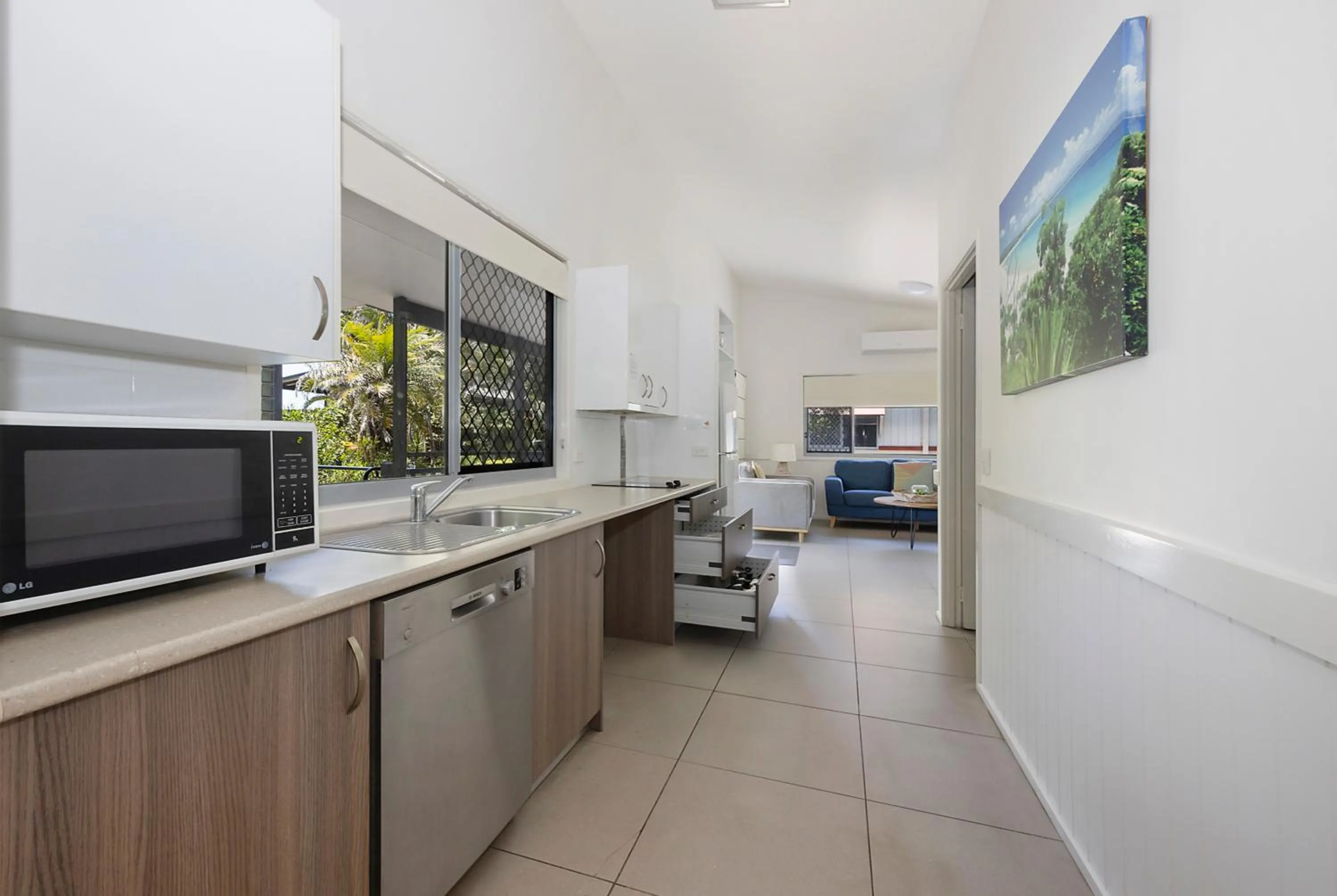 dishwasher in Reflections Byron Bay - Holiday Park