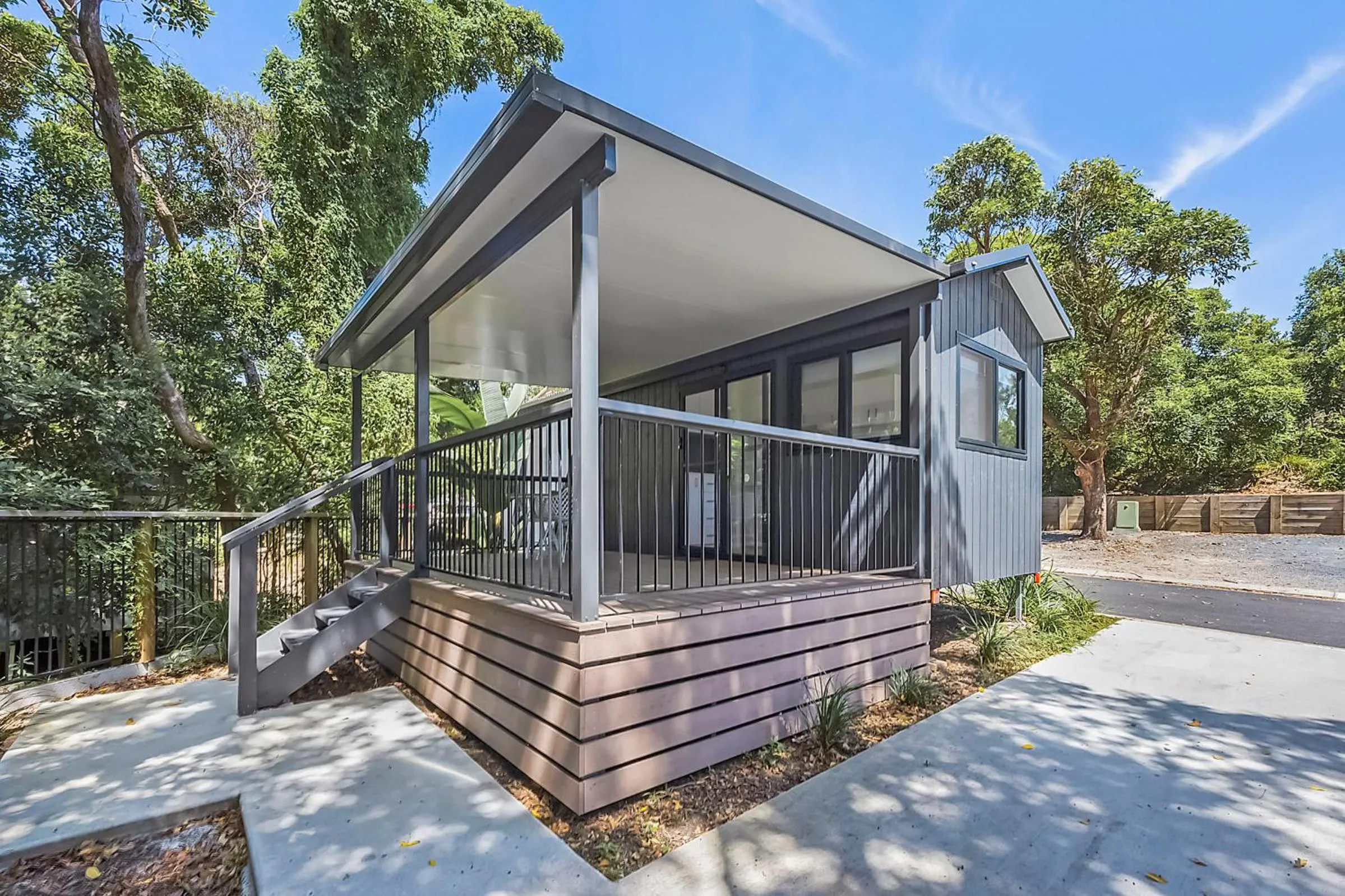 Facade/entrance in Reflections Byron Bay - Holiday Park