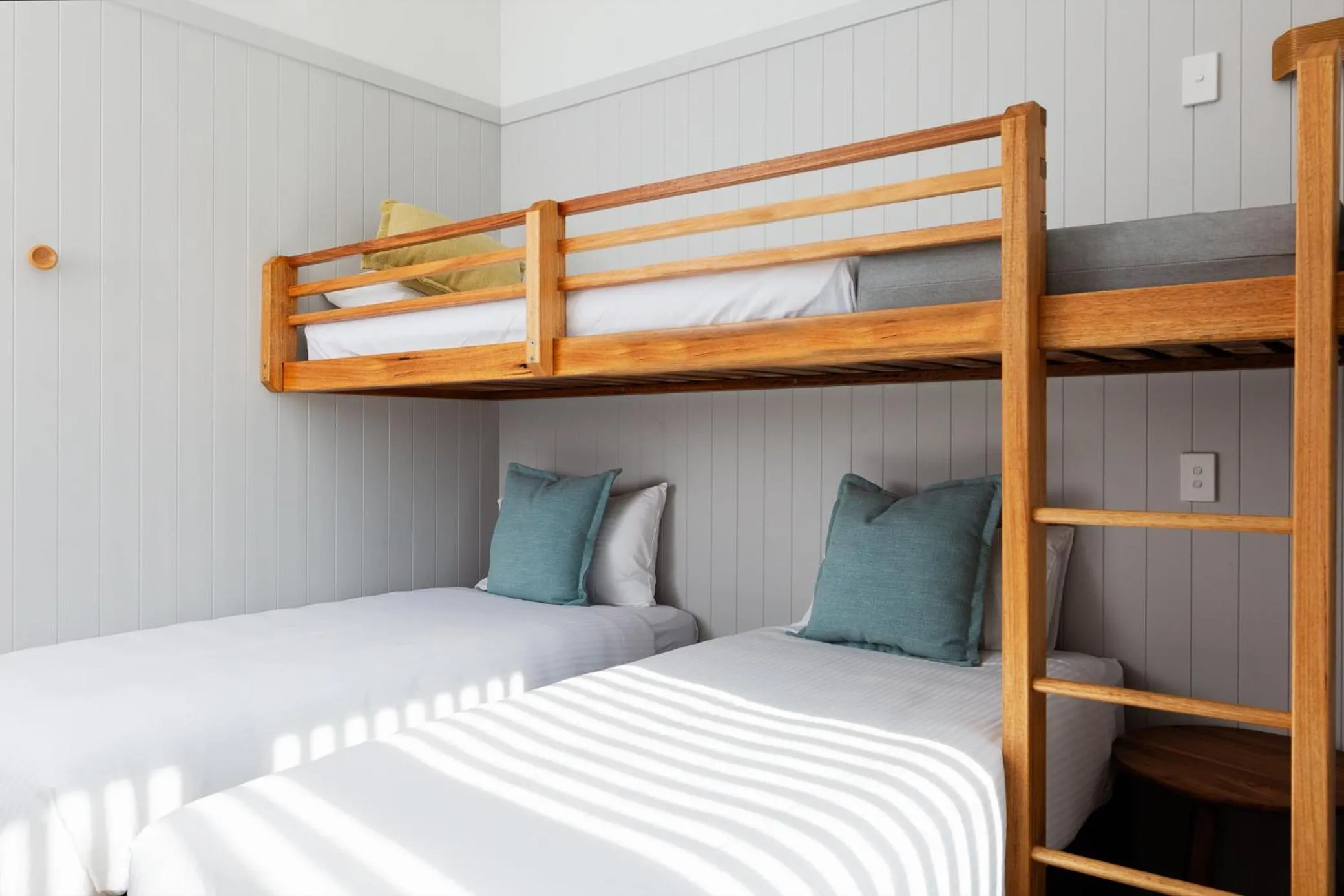 Bed in Reflections Shaws Bay - Holiday Park