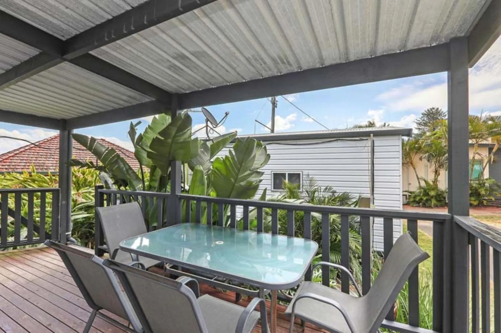 Balcony/Terrace in Reflections Shaws Bay - Holiday Park