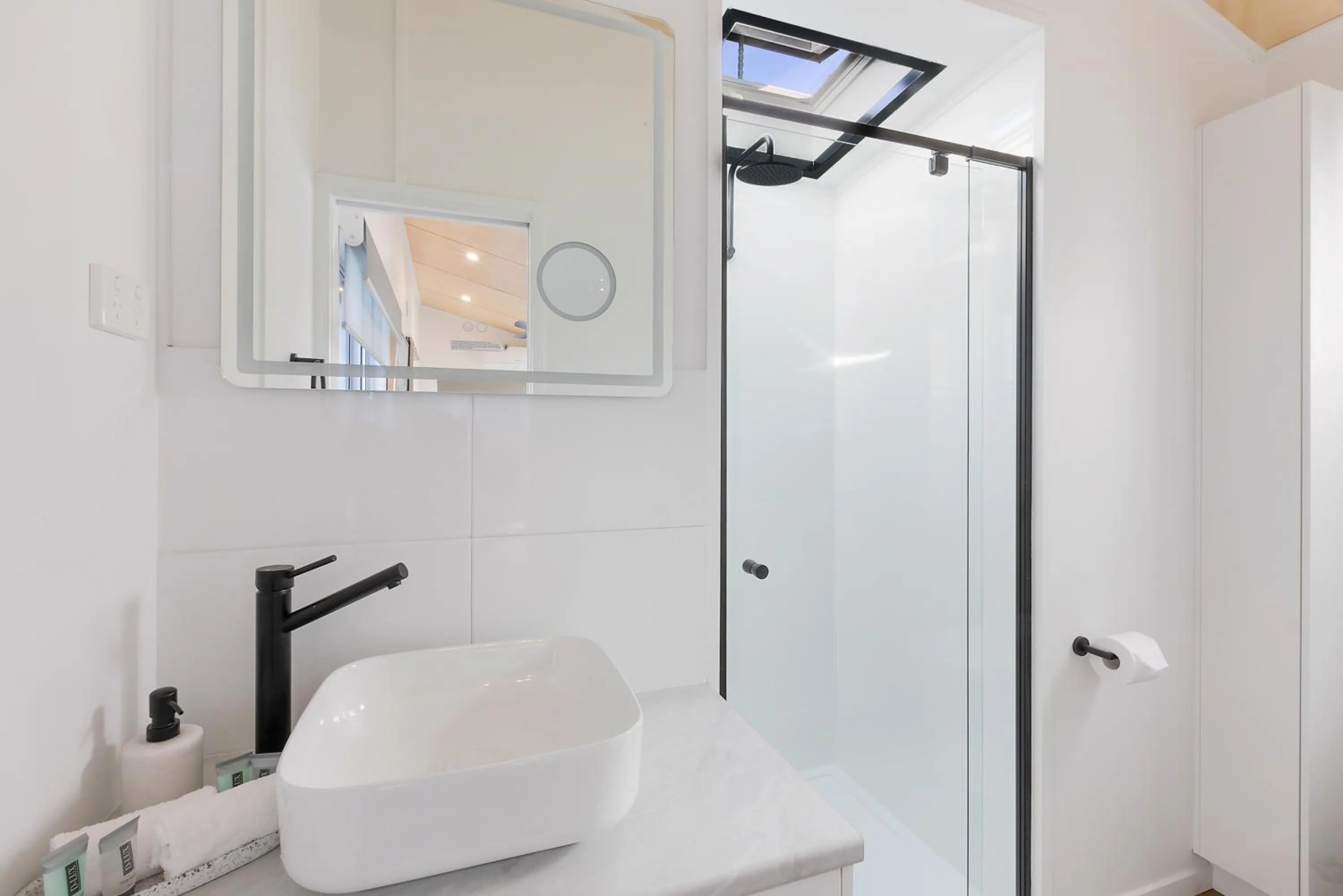 Bathroom in Reflections Shaws Bay - Holiday Park