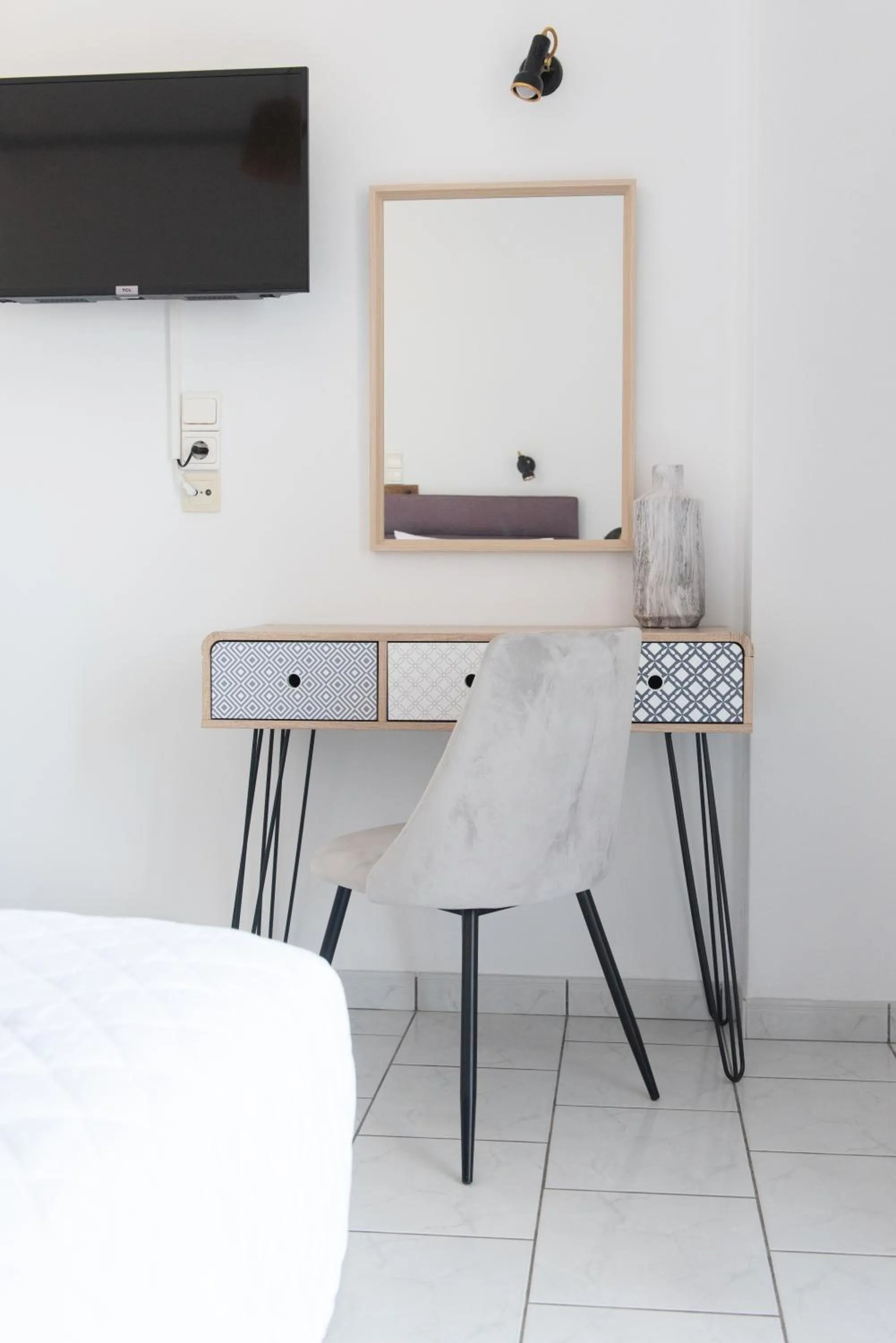 Photo of the whole room in Iro's Residence