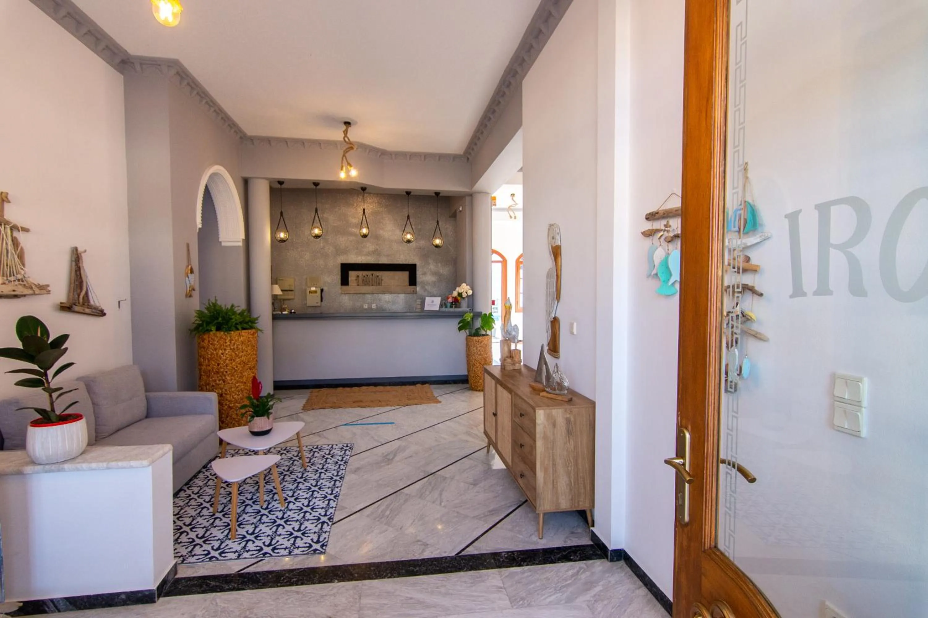 Lobby or reception in Iro's Residence