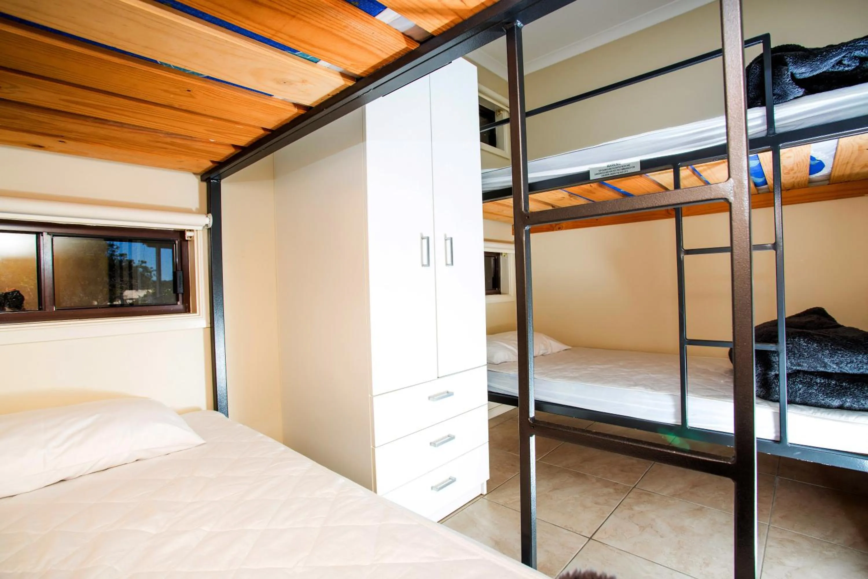 Bed in Reflections Red Rock - Holiday Park