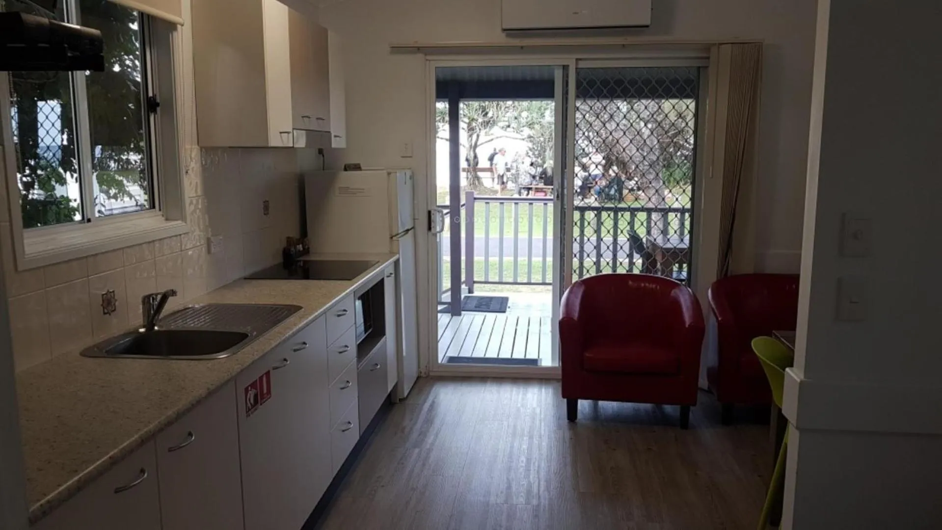 Kitchen or kitchenette in Reflections Corindi Beach - Holiday Park