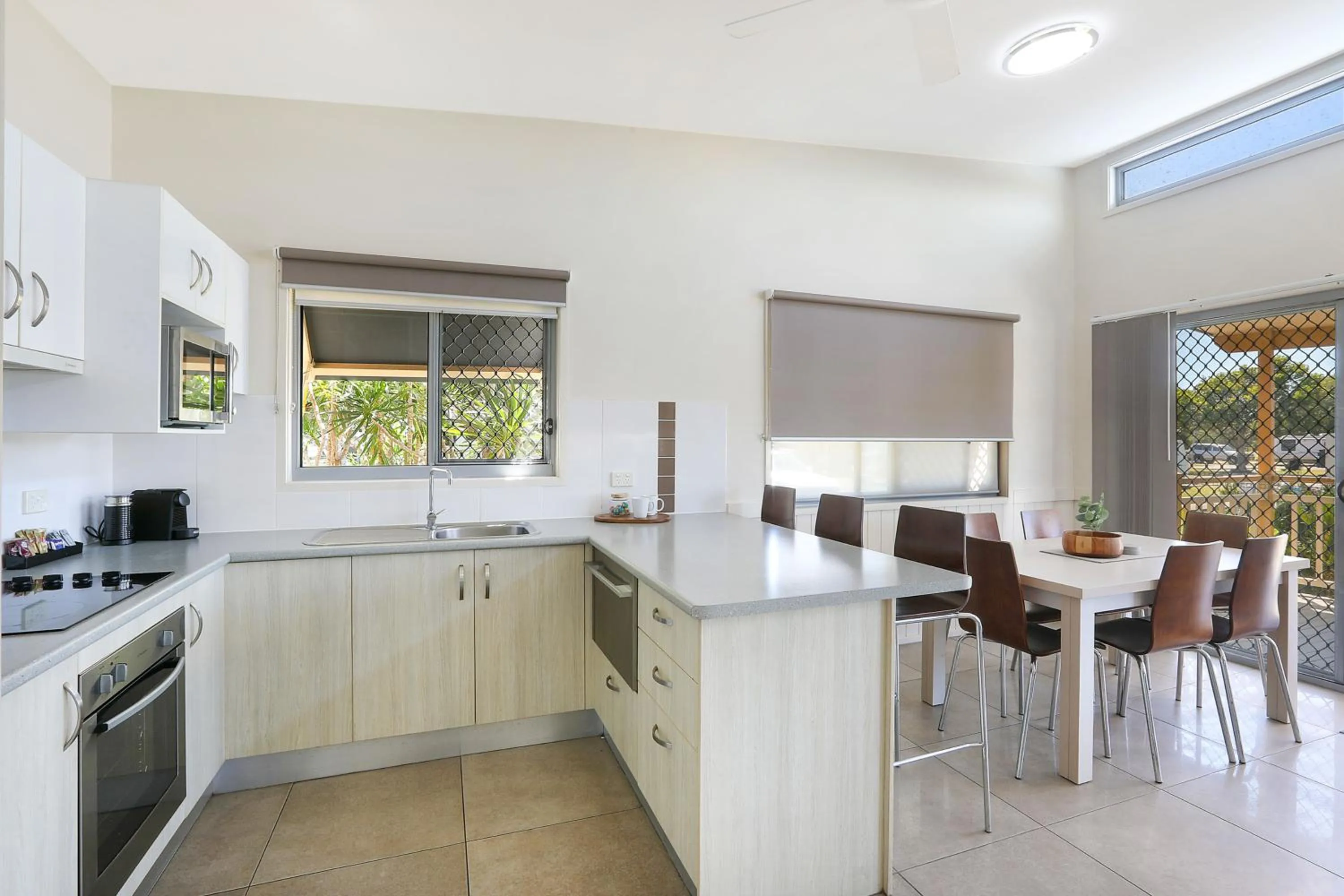 Kitchen or kitchenette in Reflections Urunga - Holiday Park