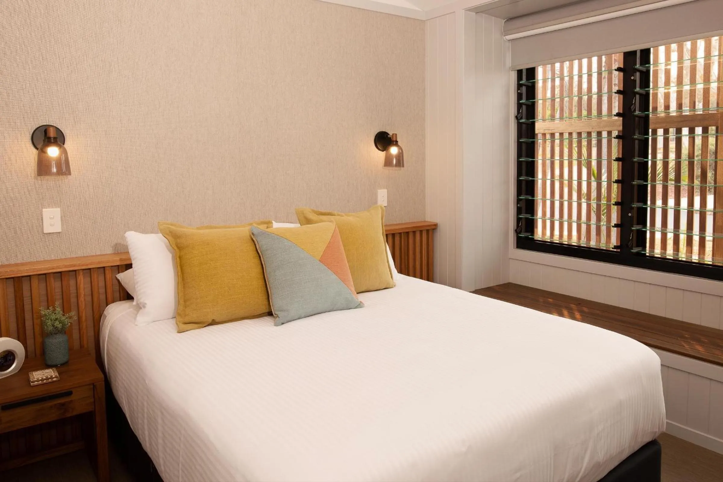 Bedroom, Bed in Reflections Bonny Hills - Holiday Park