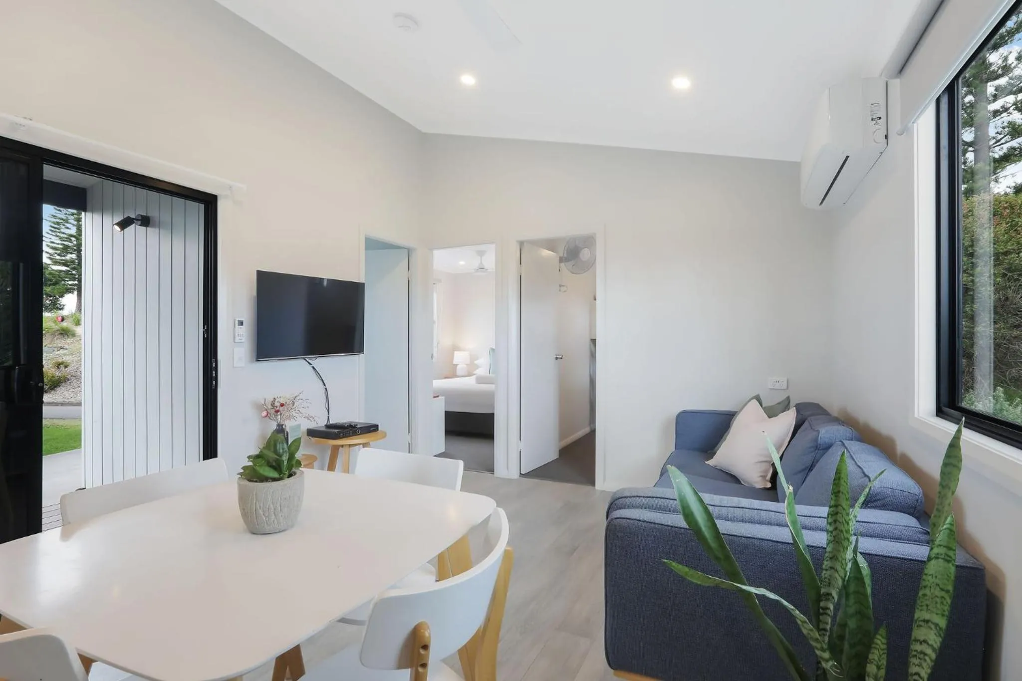 Living room in Reflections Forster Beach - Holiday Park