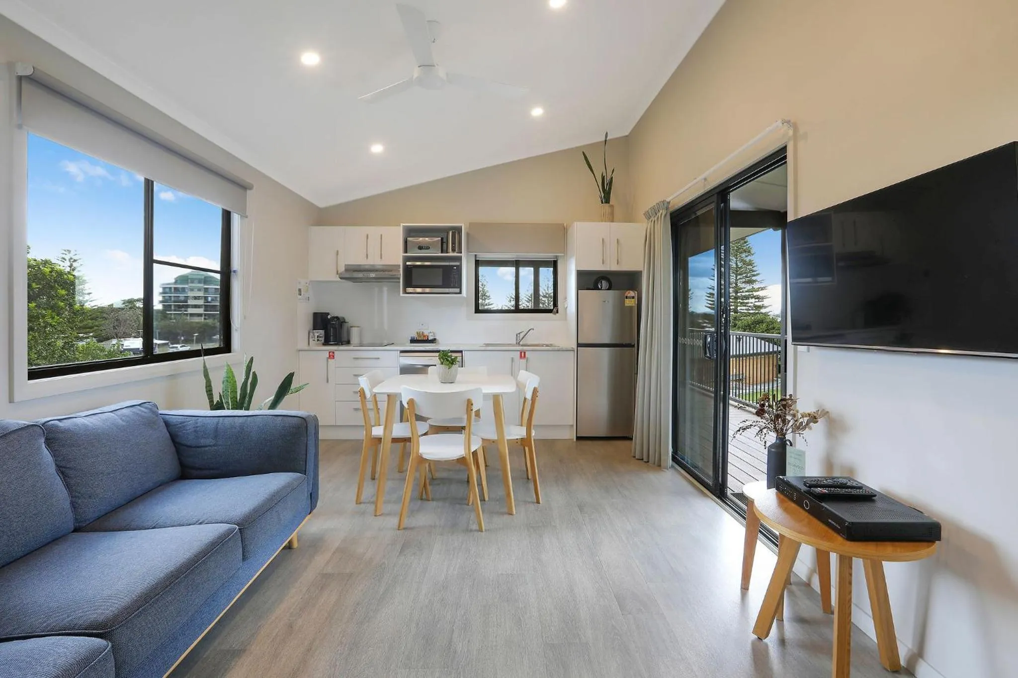 Kitchen or kitchenette in Reflections Forster Beach - Holiday Park