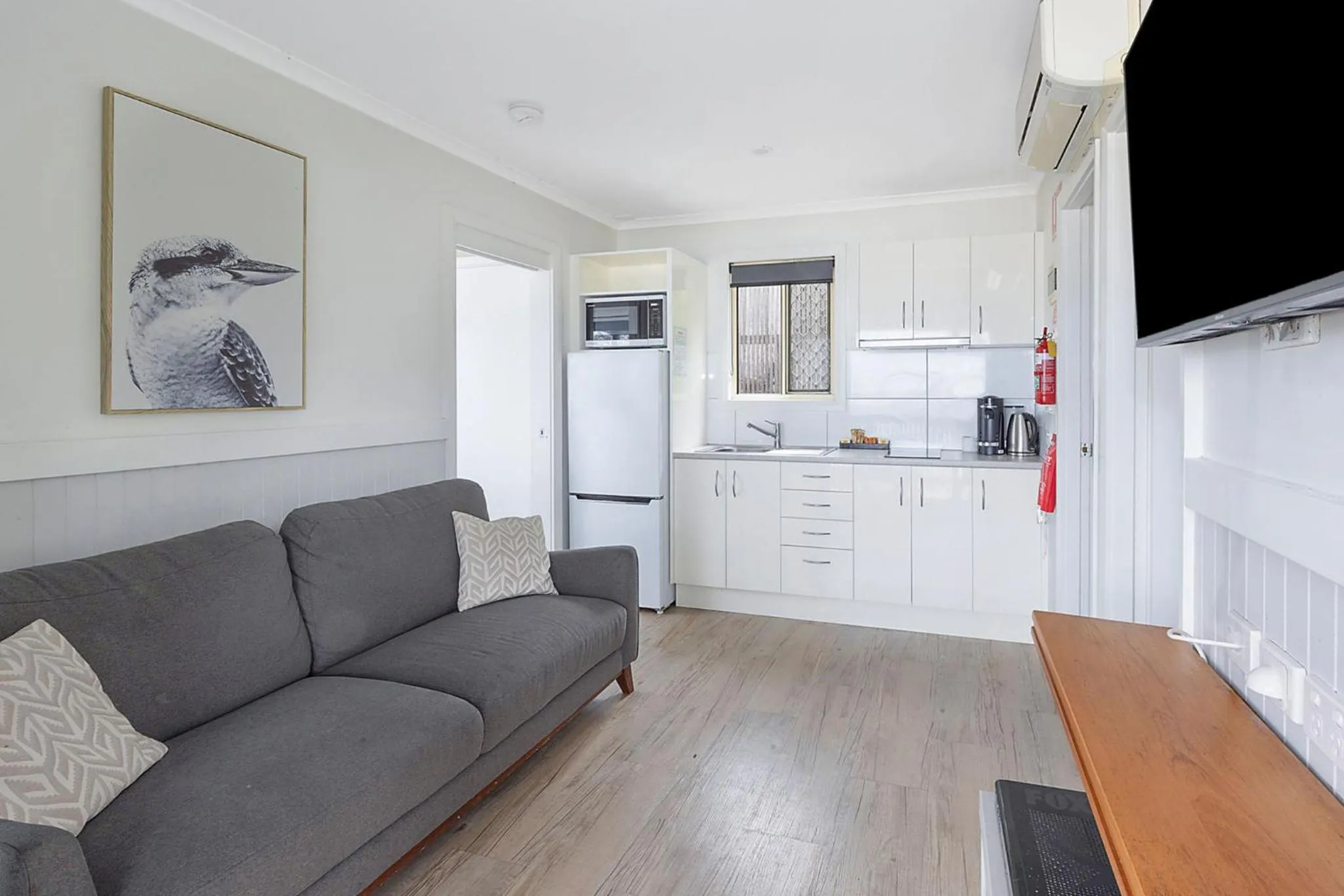 Living room in Reflections Seal Rocks - Holiday Park