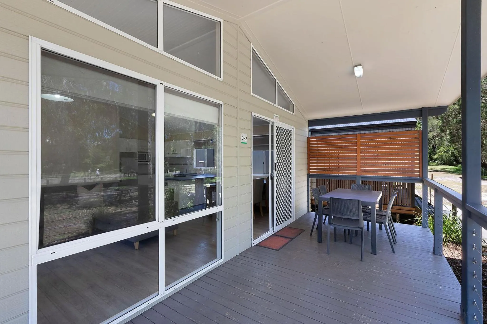 Patio in Reflections Jimmys Beach - Holiday Park