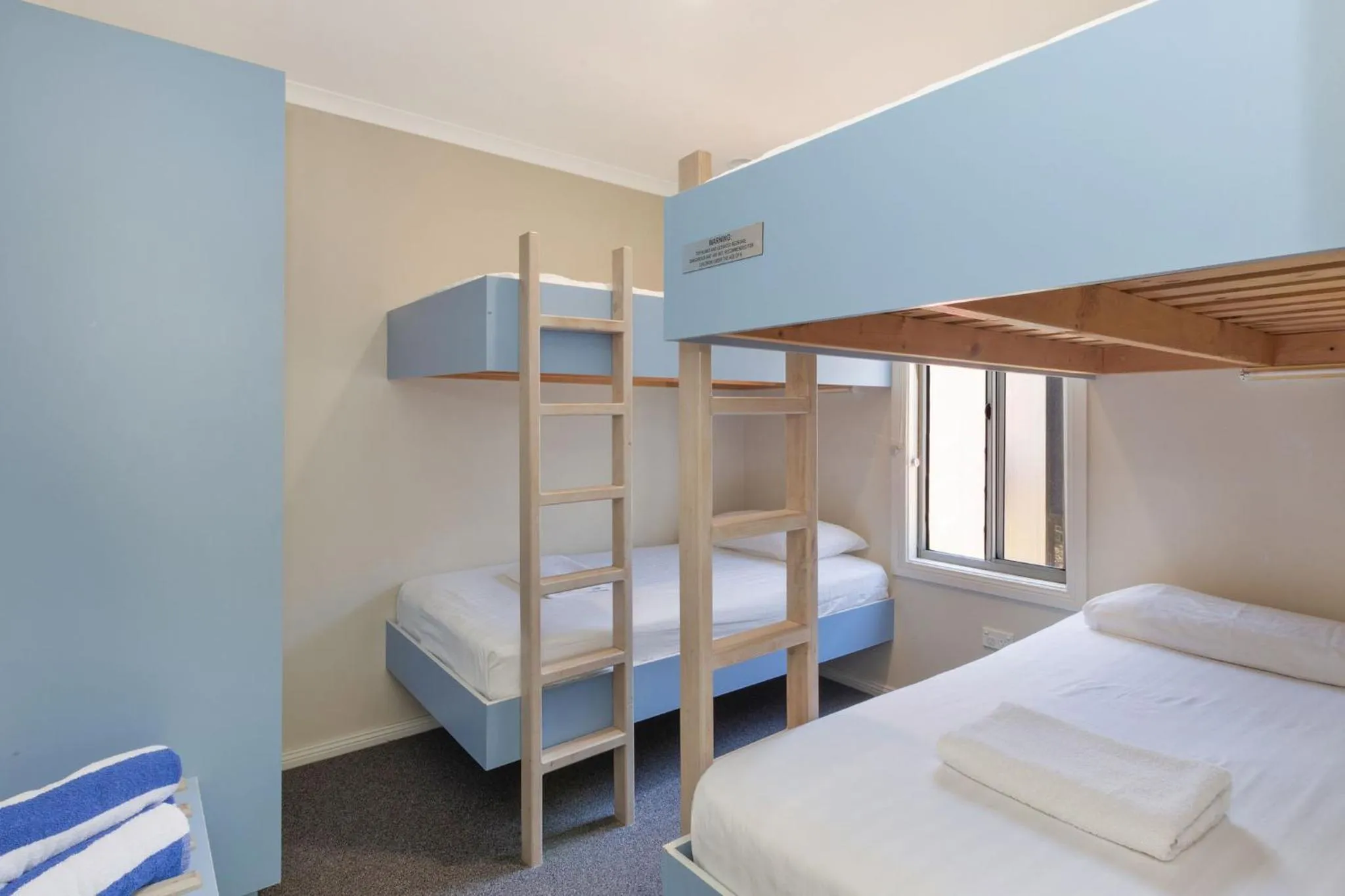 bunk bed, Bed in Reflections Jimmys Beach - Holiday Park