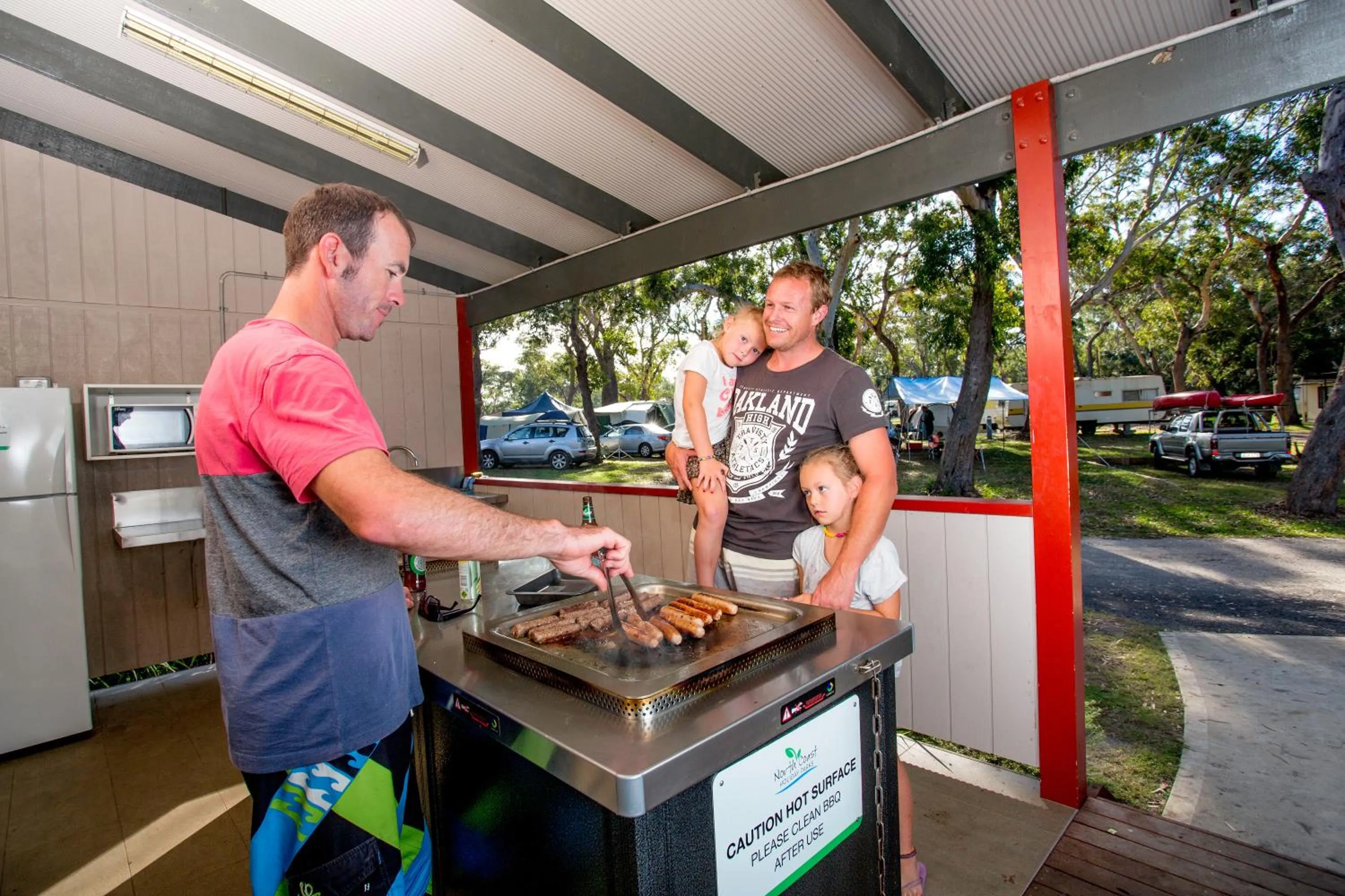 BBQ facilities in Reflections Jimmys Beach - Holiday Park