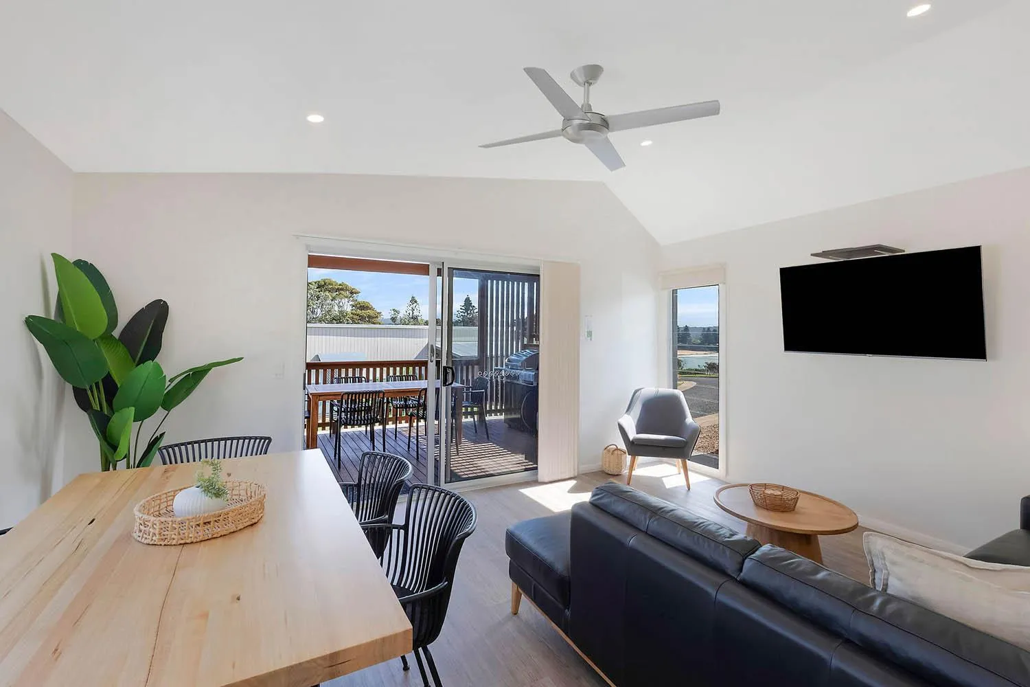 Living room in Reflections Bermagui - Holiday Park