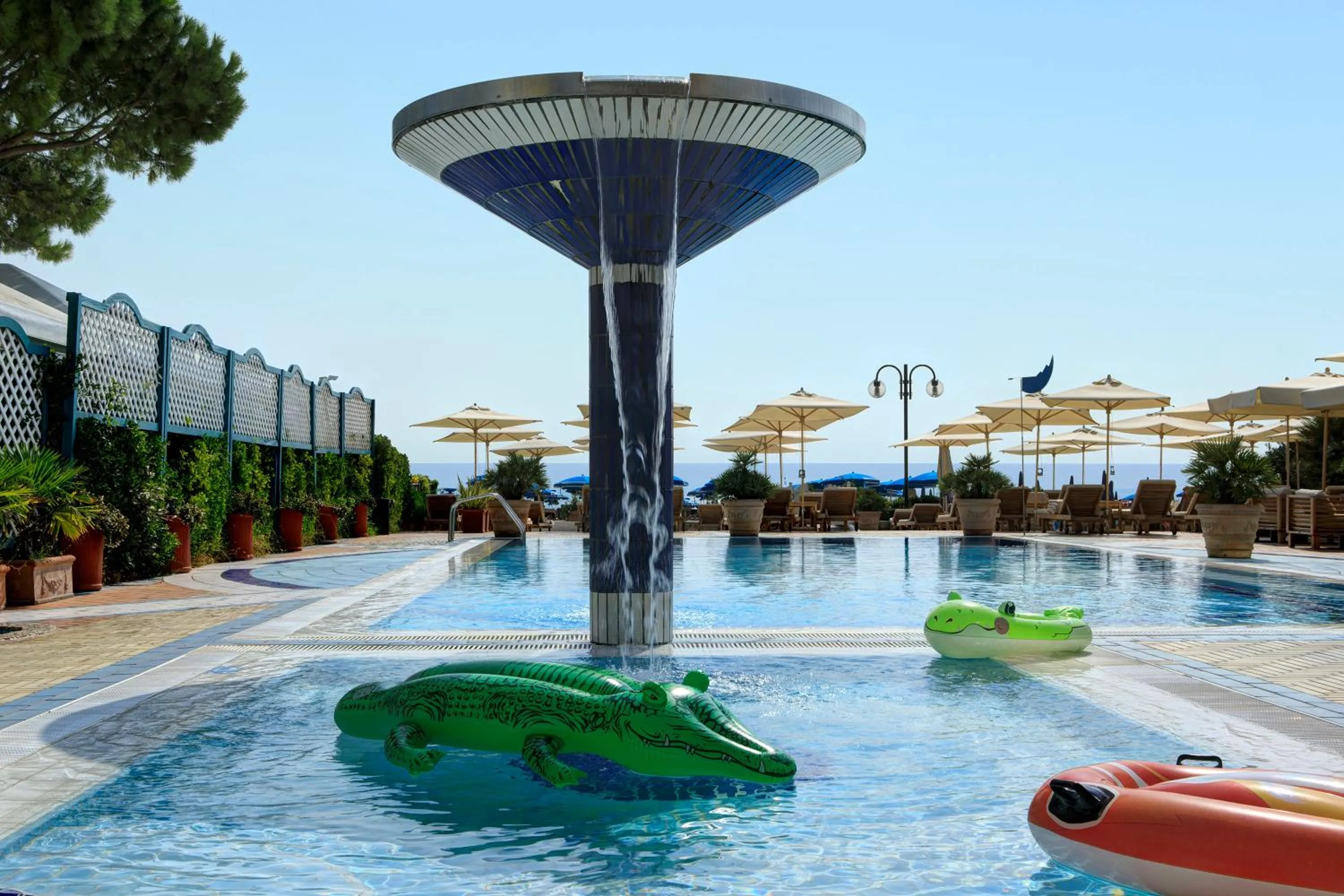 Swimming pool in Park Hotel Brasilia