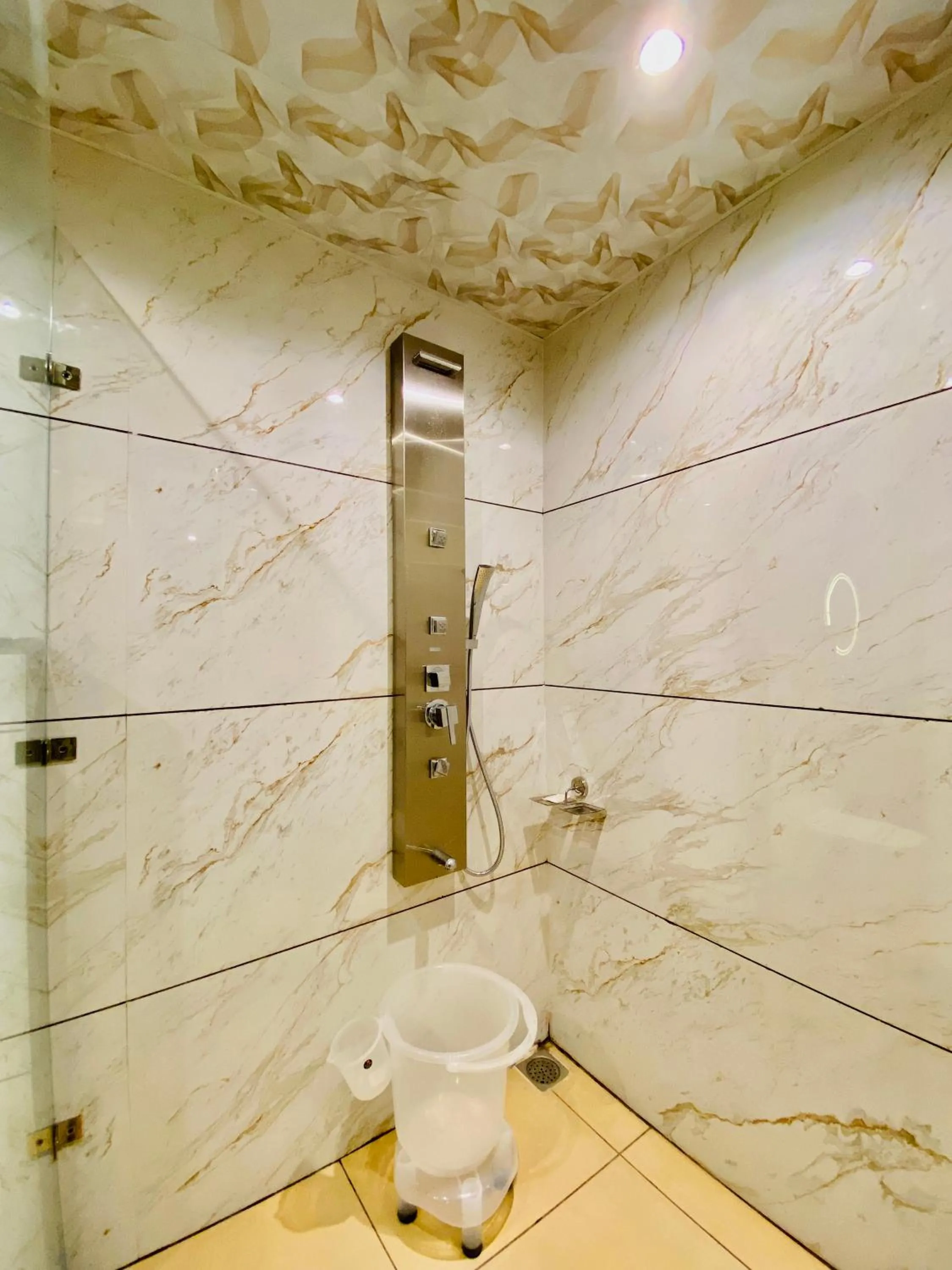 Bathroom in The Eleganza