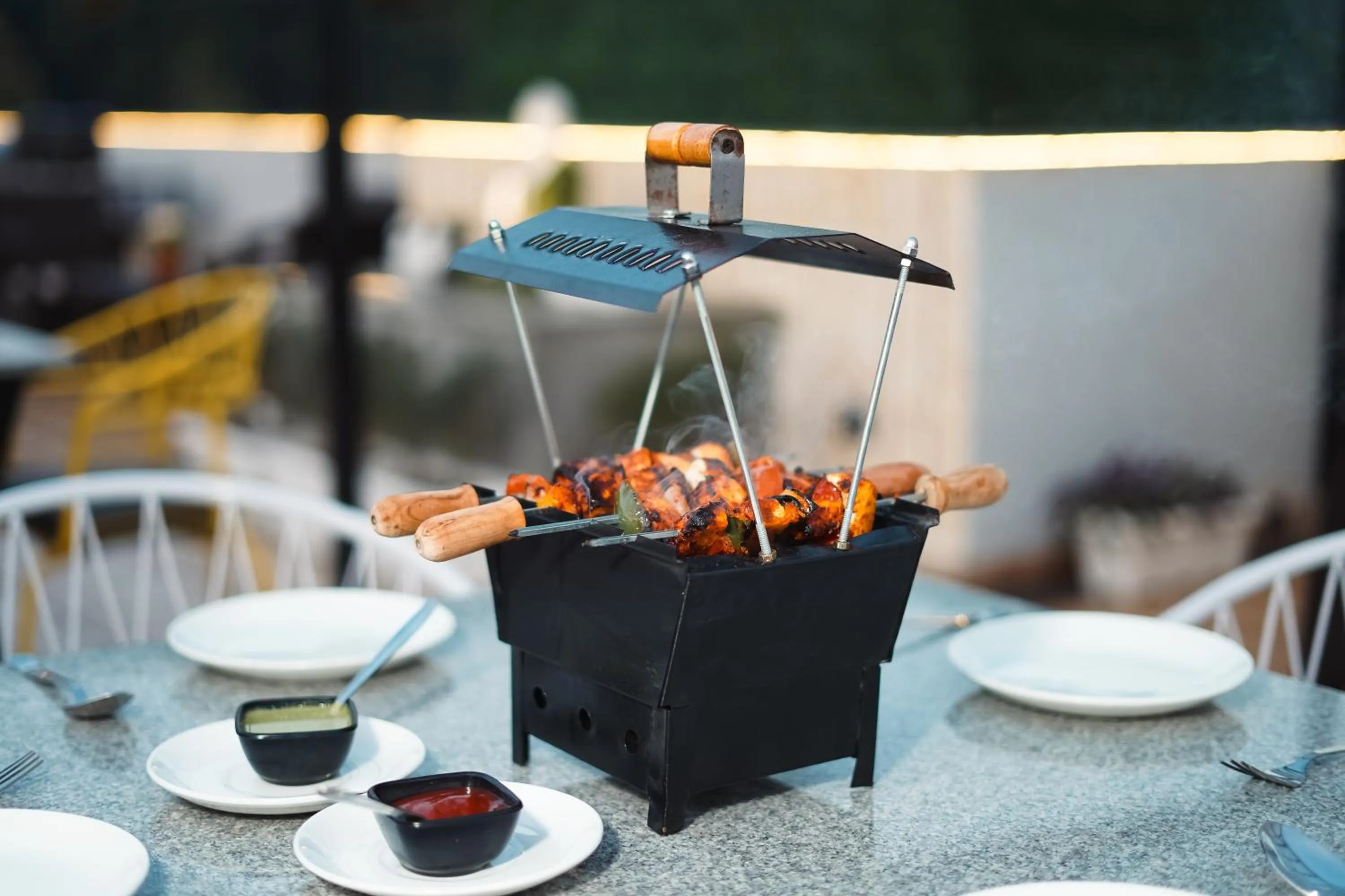 Food and drinks in The Eleganza