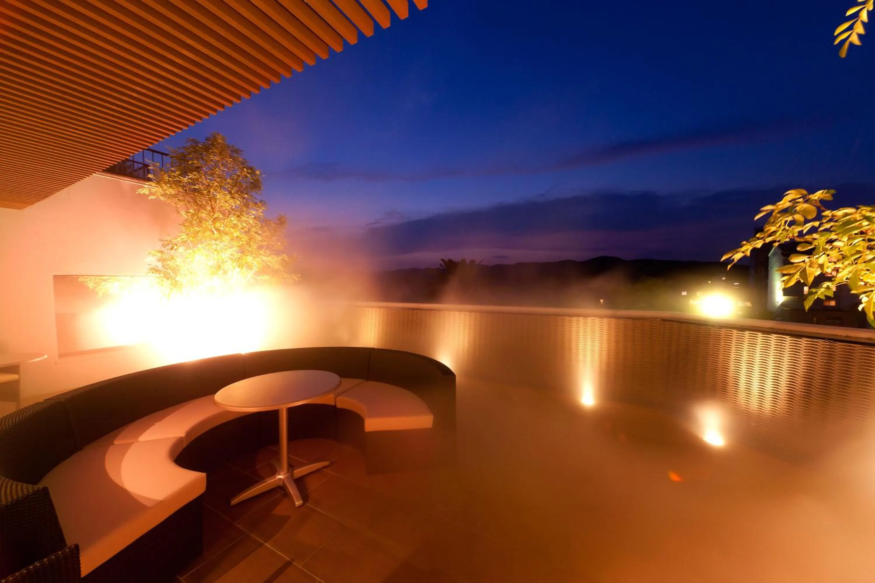 Balcony/Terrace in Resort Hills Toyohama Soranokaze