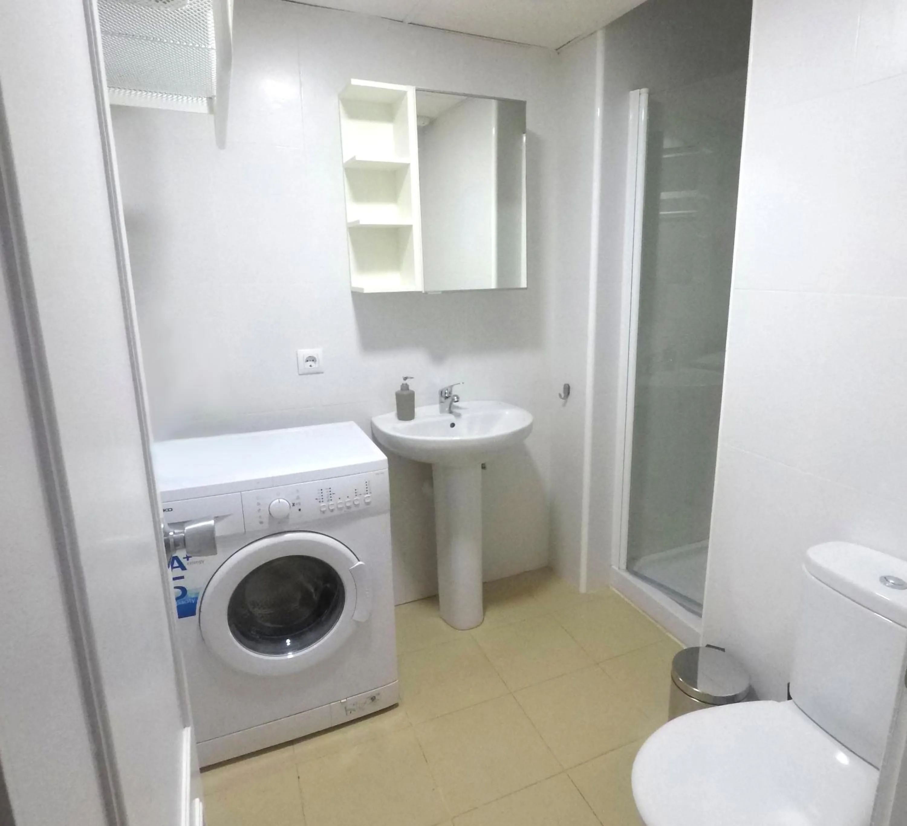 Bathroom in Duplex acogedor con gran terraza en pleno centro de Sevilla!