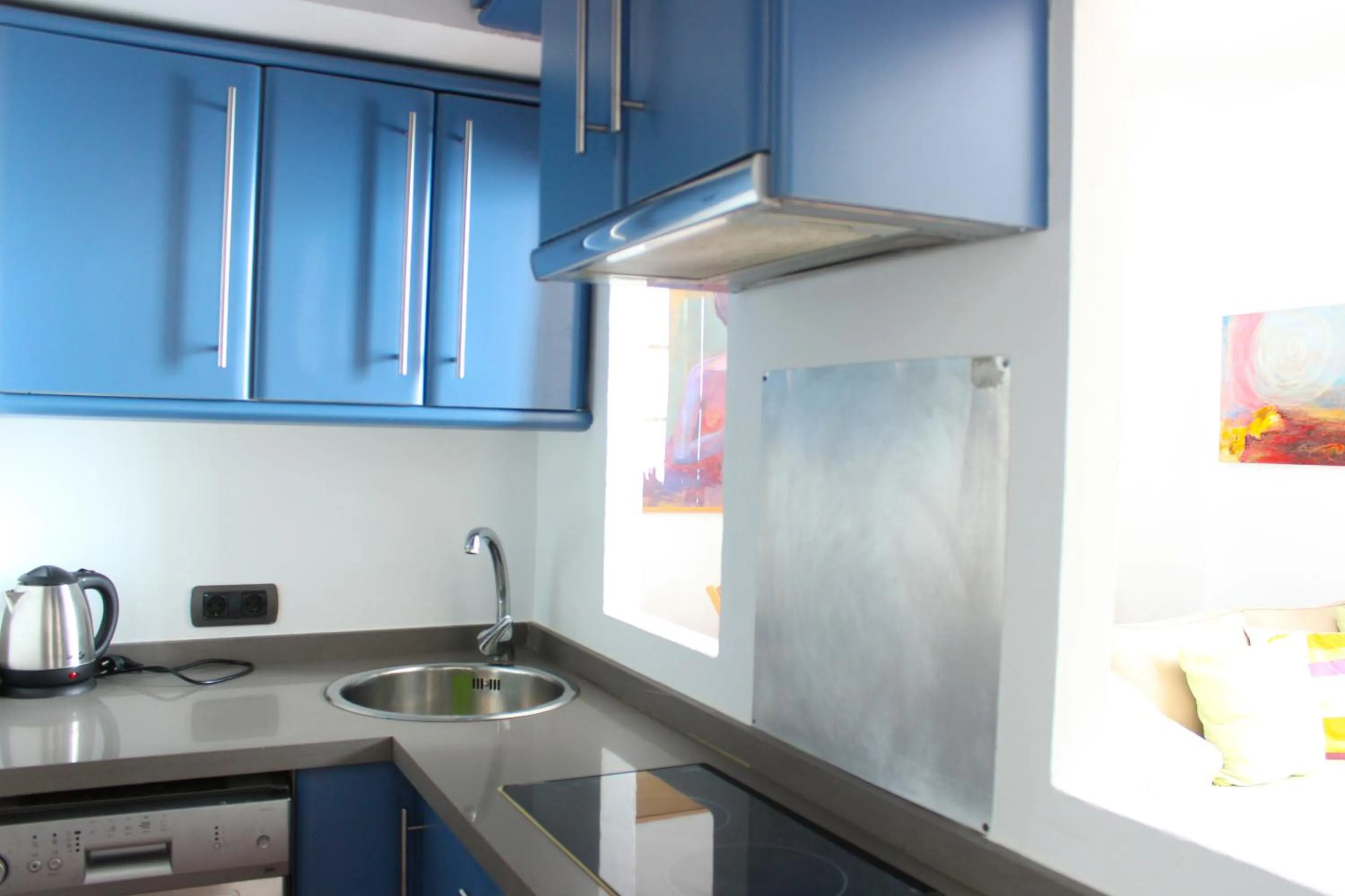 Kitchen or kitchenette in Duplex acogedor con gran terraza en pleno centro de Sevilla!