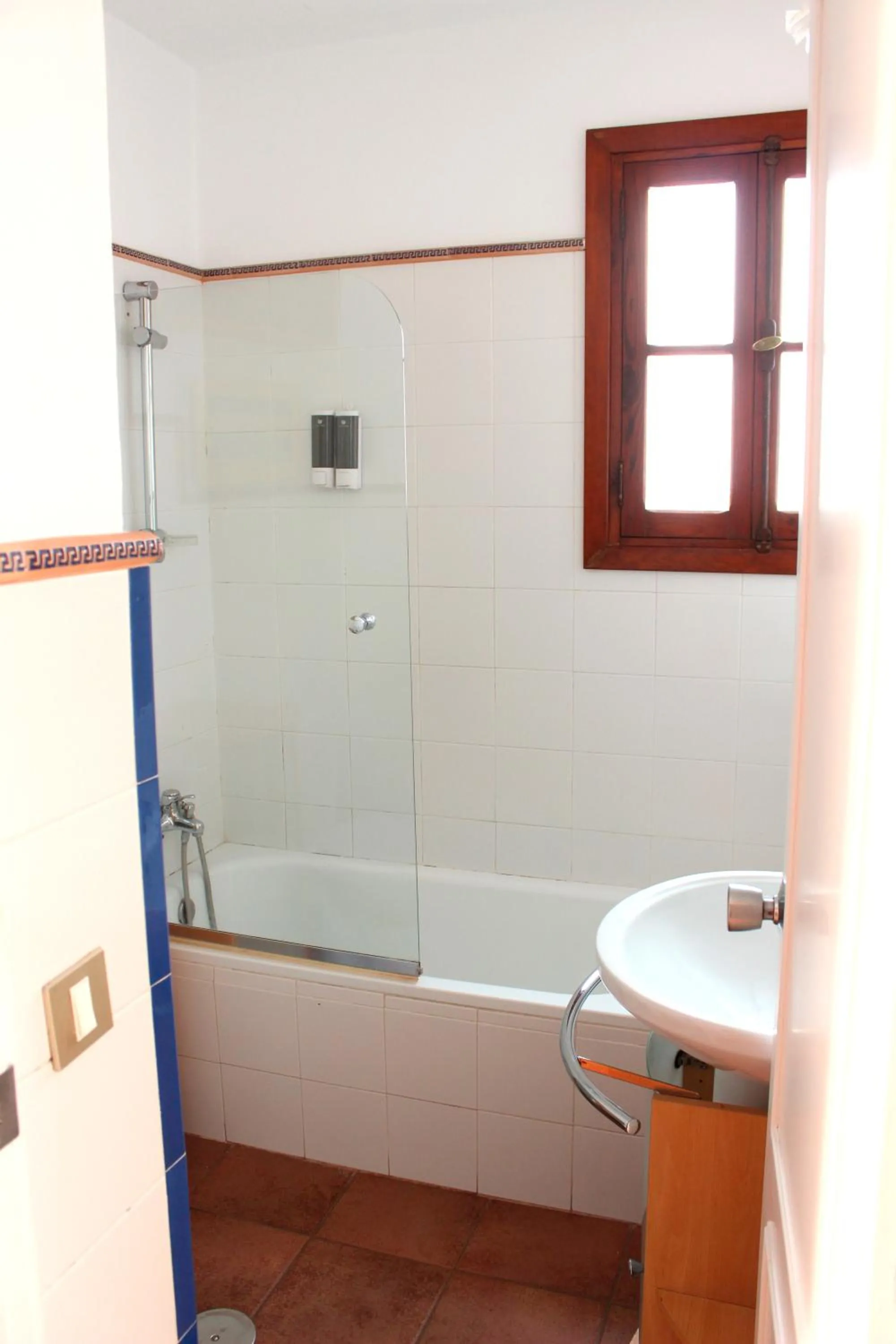 Bathroom in Duplex acogedor con gran terraza en pleno centro de Sevilla!