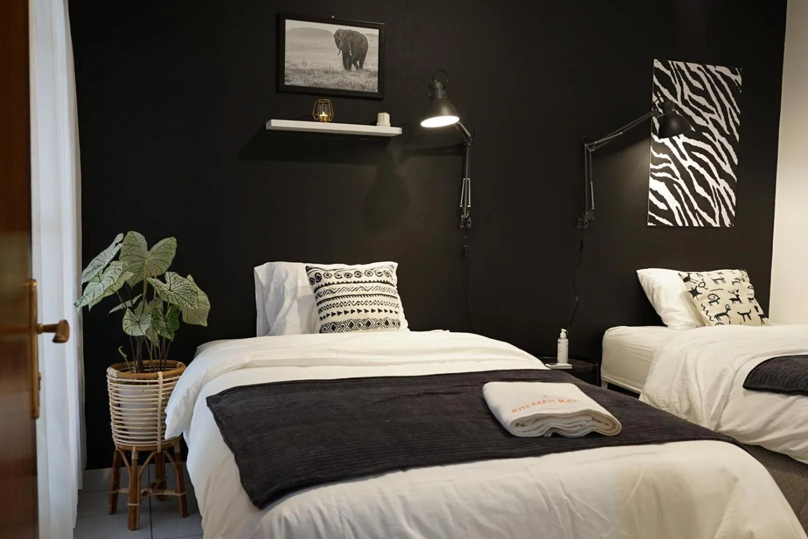 Bed in Roemah Renjana Bandung