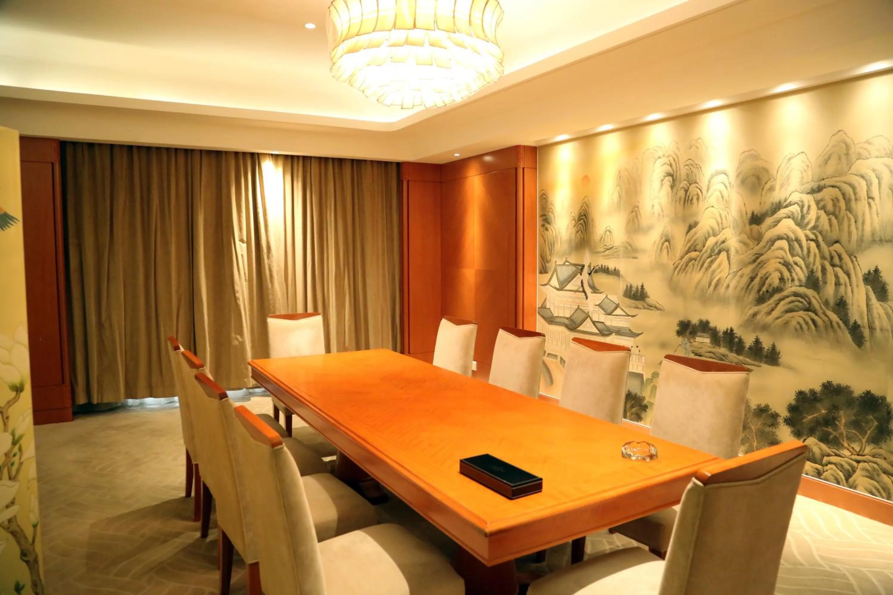 Meeting/conference room in Huaguoshan Hotel