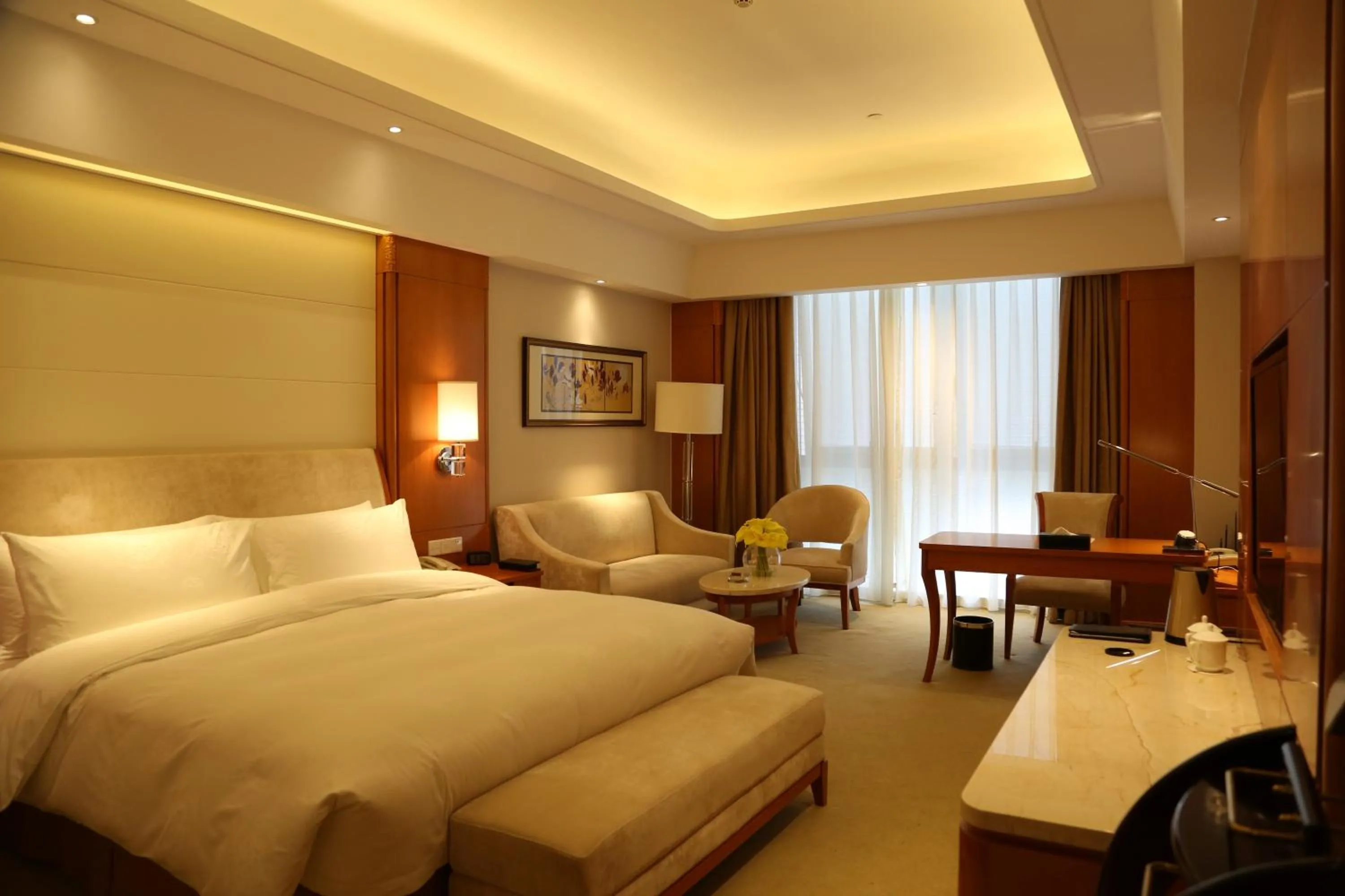 Photo of the whole room, Bed in Huaguoshan Hotel