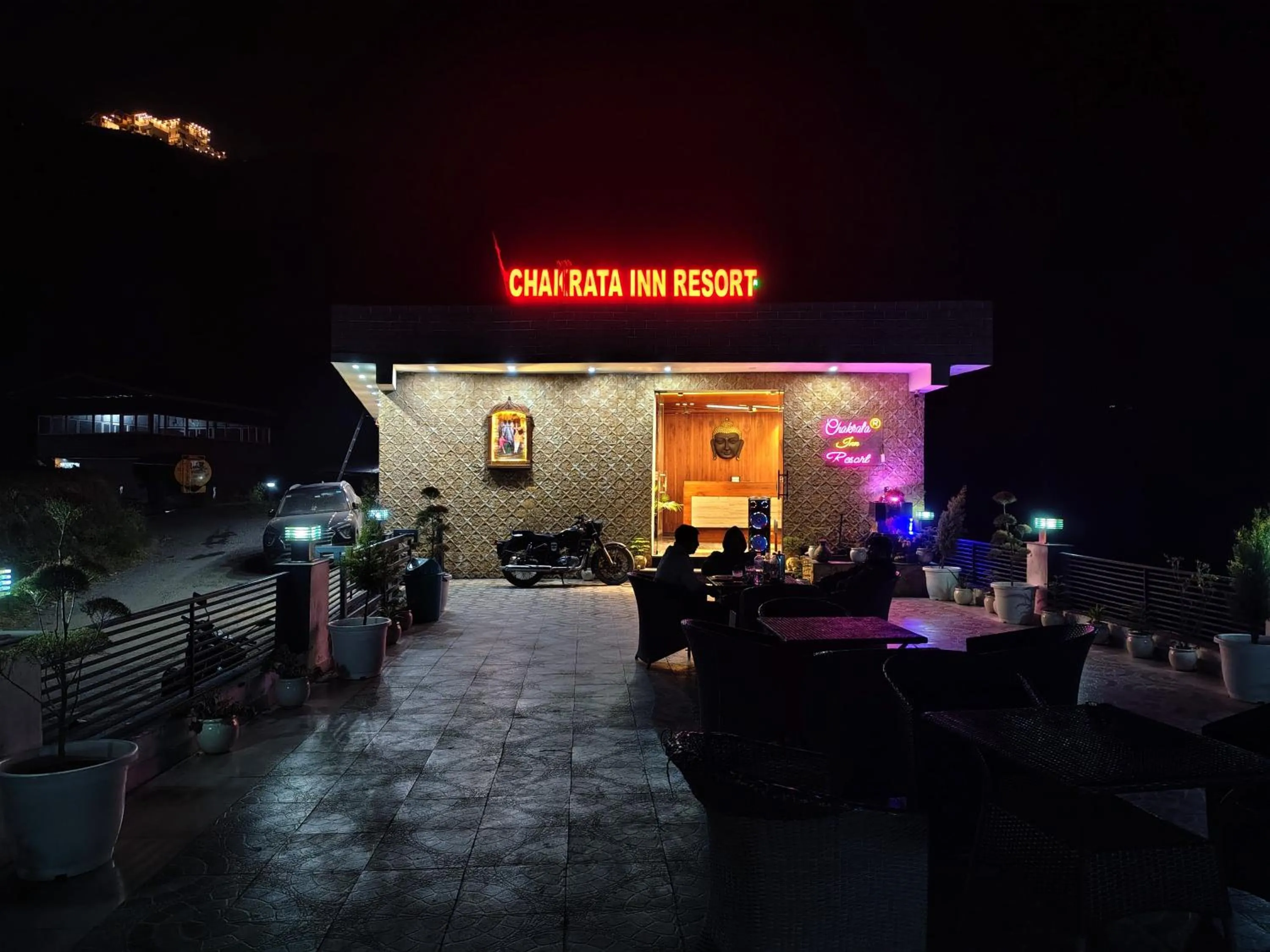 Restaurant/places to eat in Chakrata Inn Resort