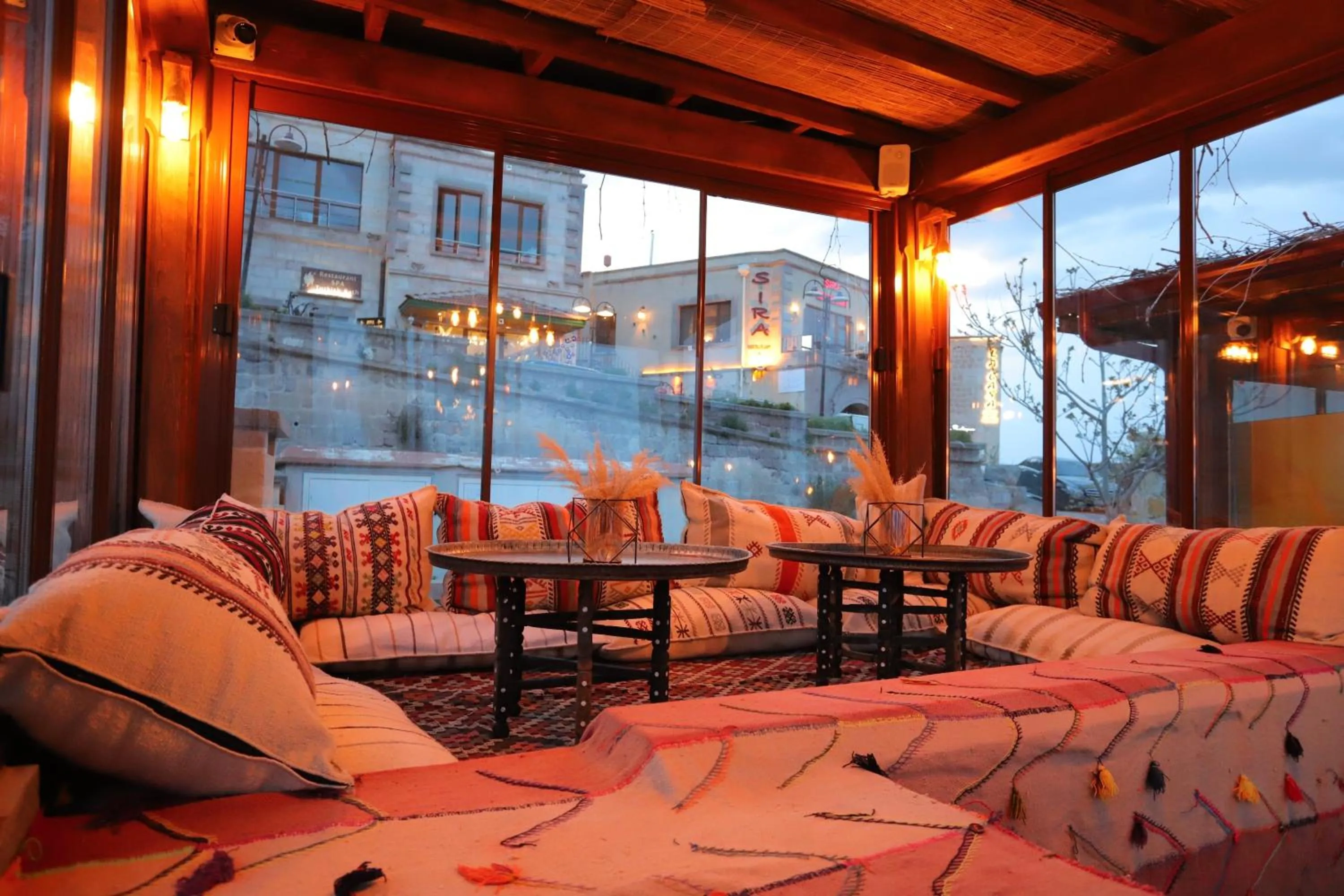Restaurant/places to eat in Simera in Cappadocia - Special Class - Best View Rooftop