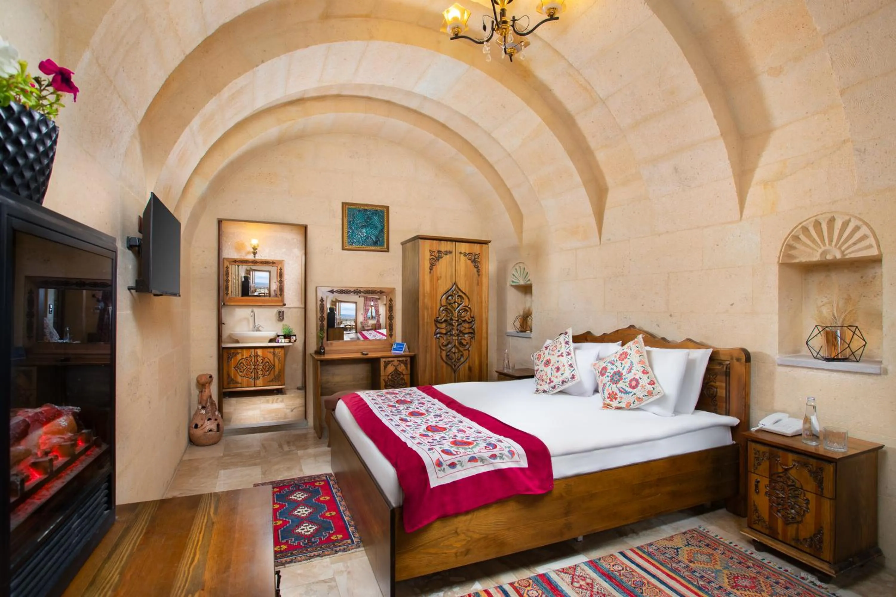 TV and multimedia, Bed in Simera in Cappadocia - Special Class - Best View Rooftop