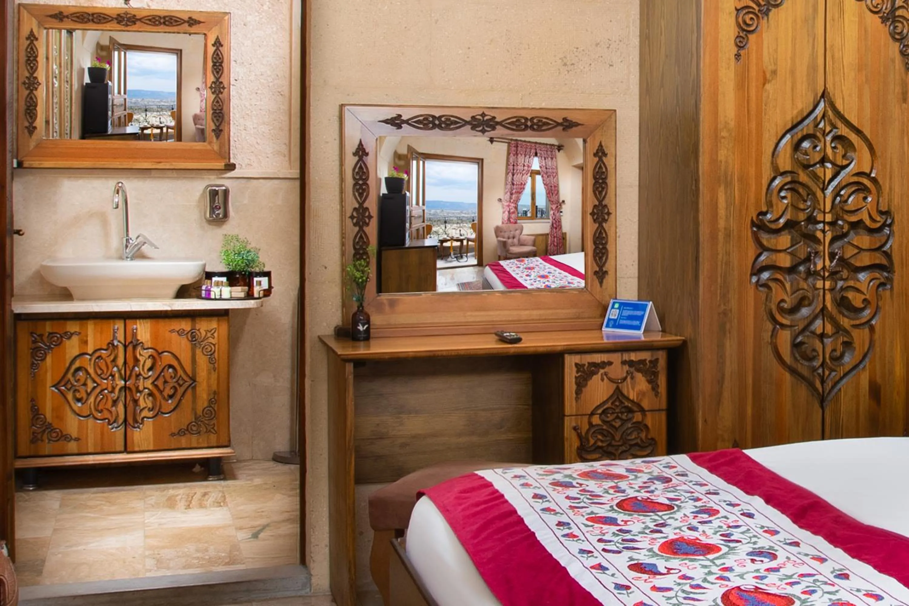 Coffee/tea facilities, Bed in Simera in Cappadocia - Special Class - Best View Rooftop