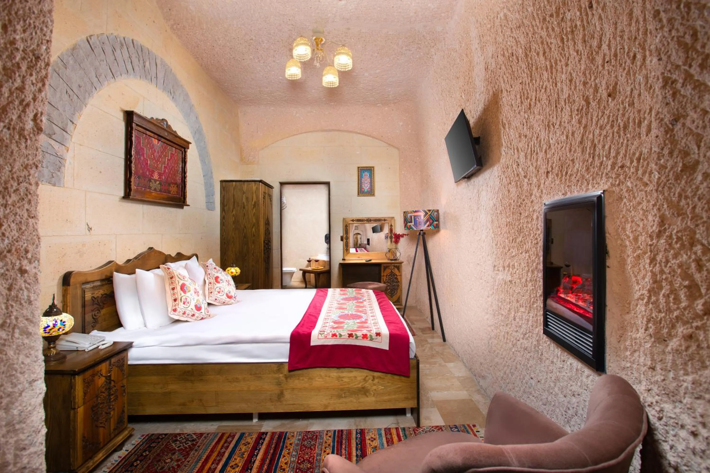 TV and multimedia, Bed in Simera in Cappadocia - Special Class - Best View Rooftop