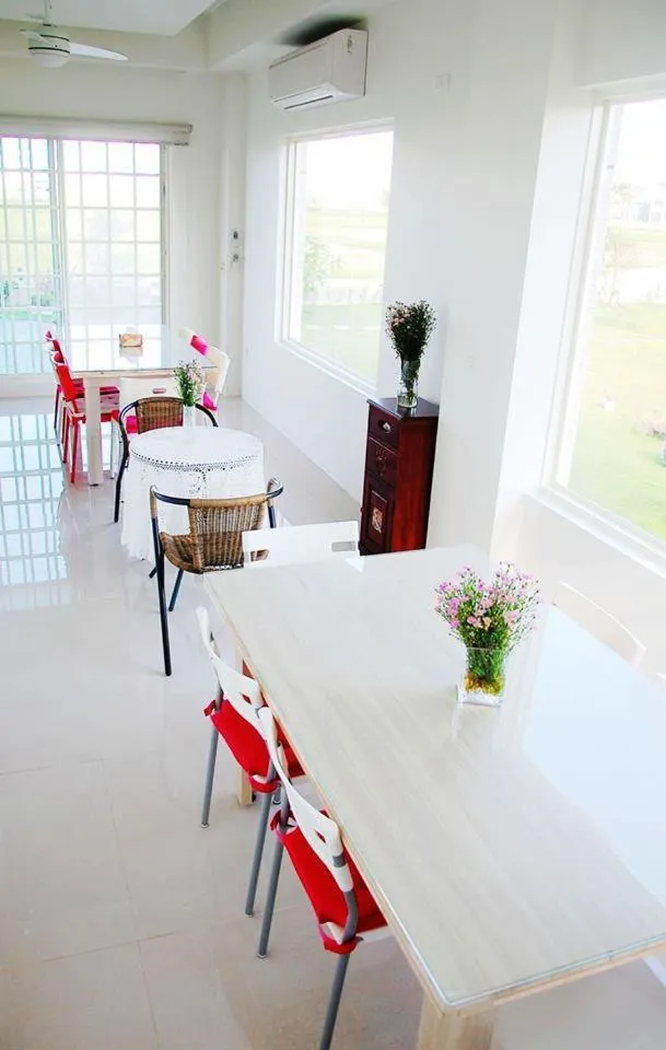 Restaurant/places to eat in Jin Zhu Ya Homestay