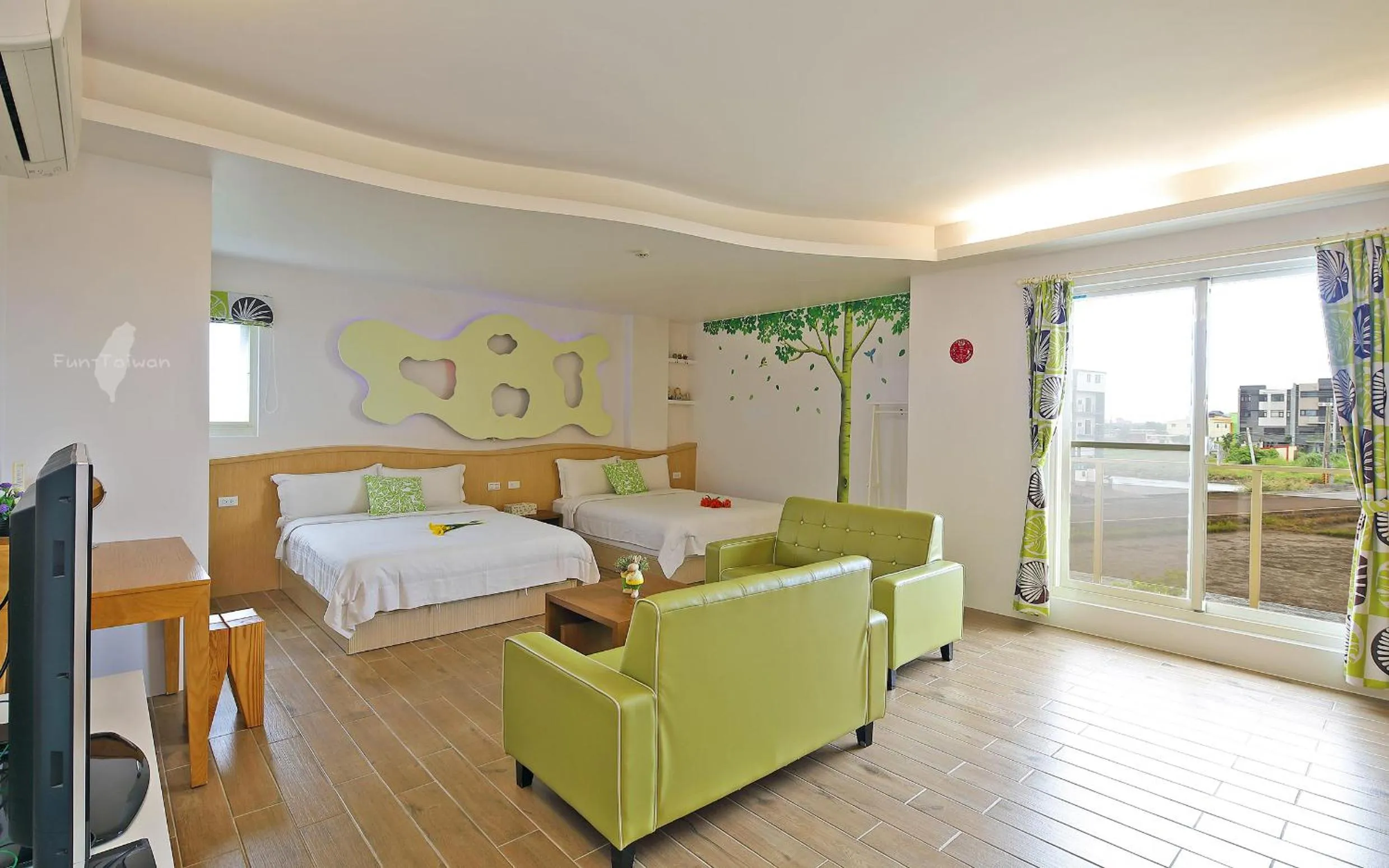 Bed in Jin Zhu Ya Homestay