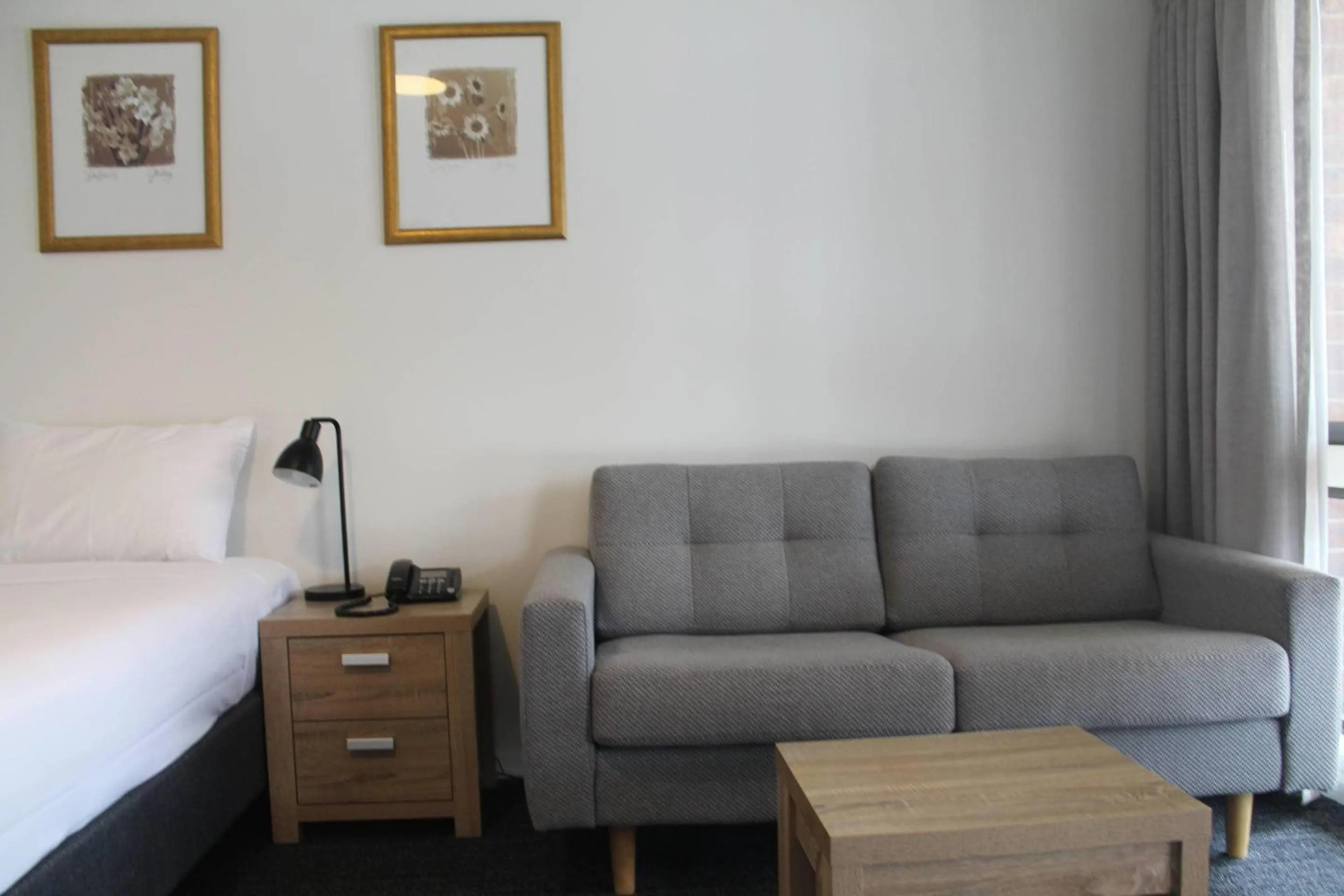 Bedroom in Quality Hotel Lakeside