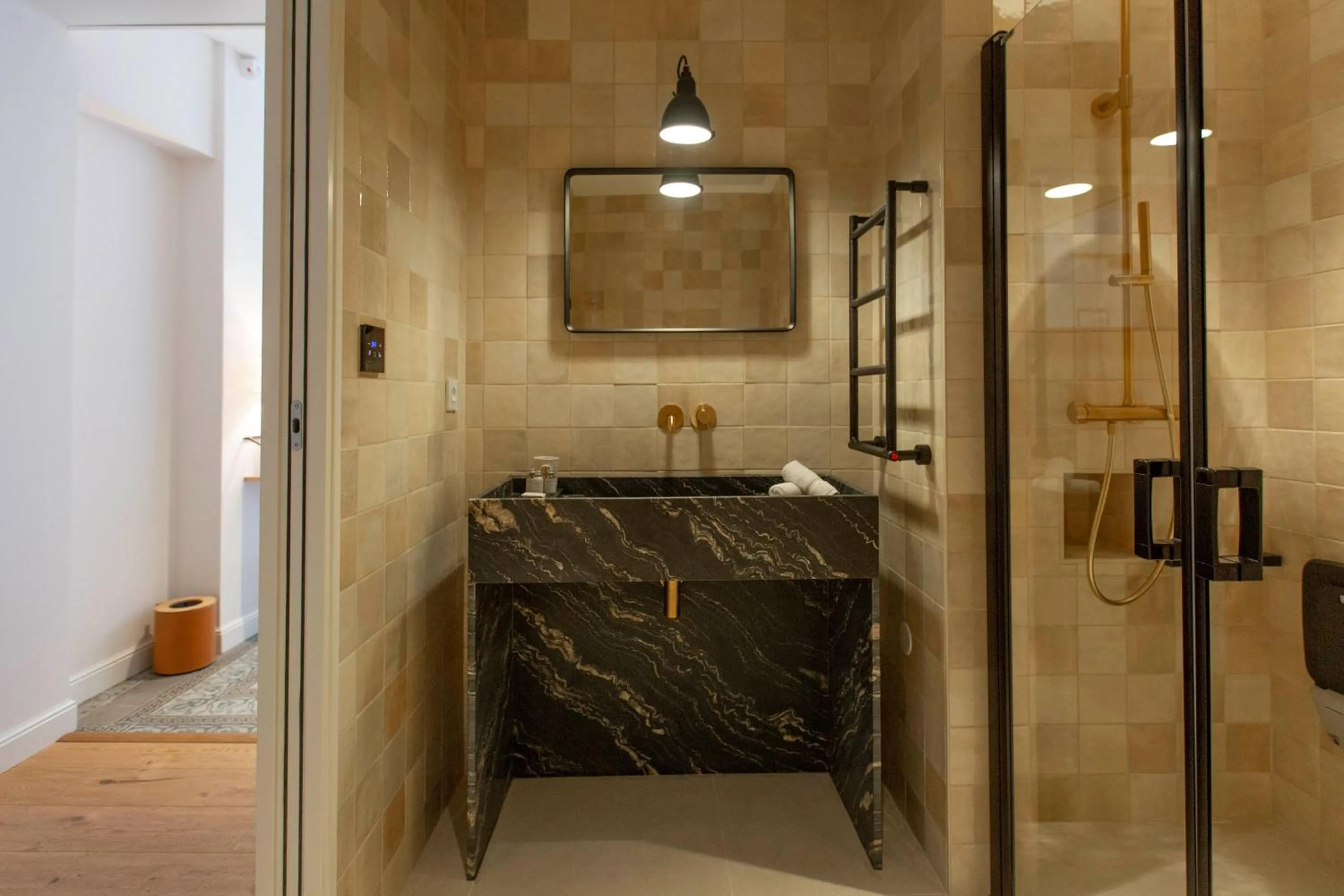 Bathroom in Hôtel Le Mosaïque