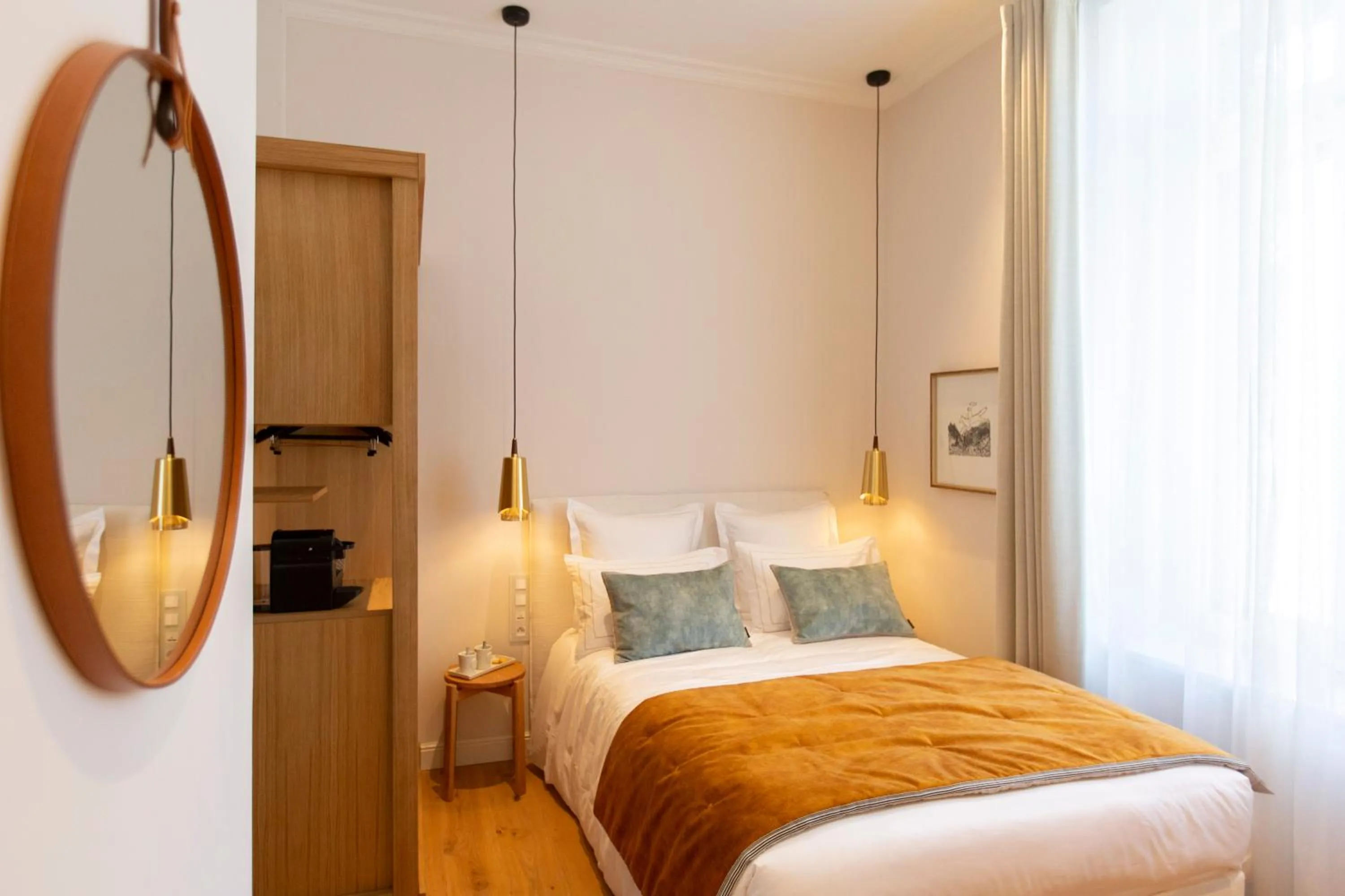 Photo of the whole room, Bed in Hôtel Le Mosaïque