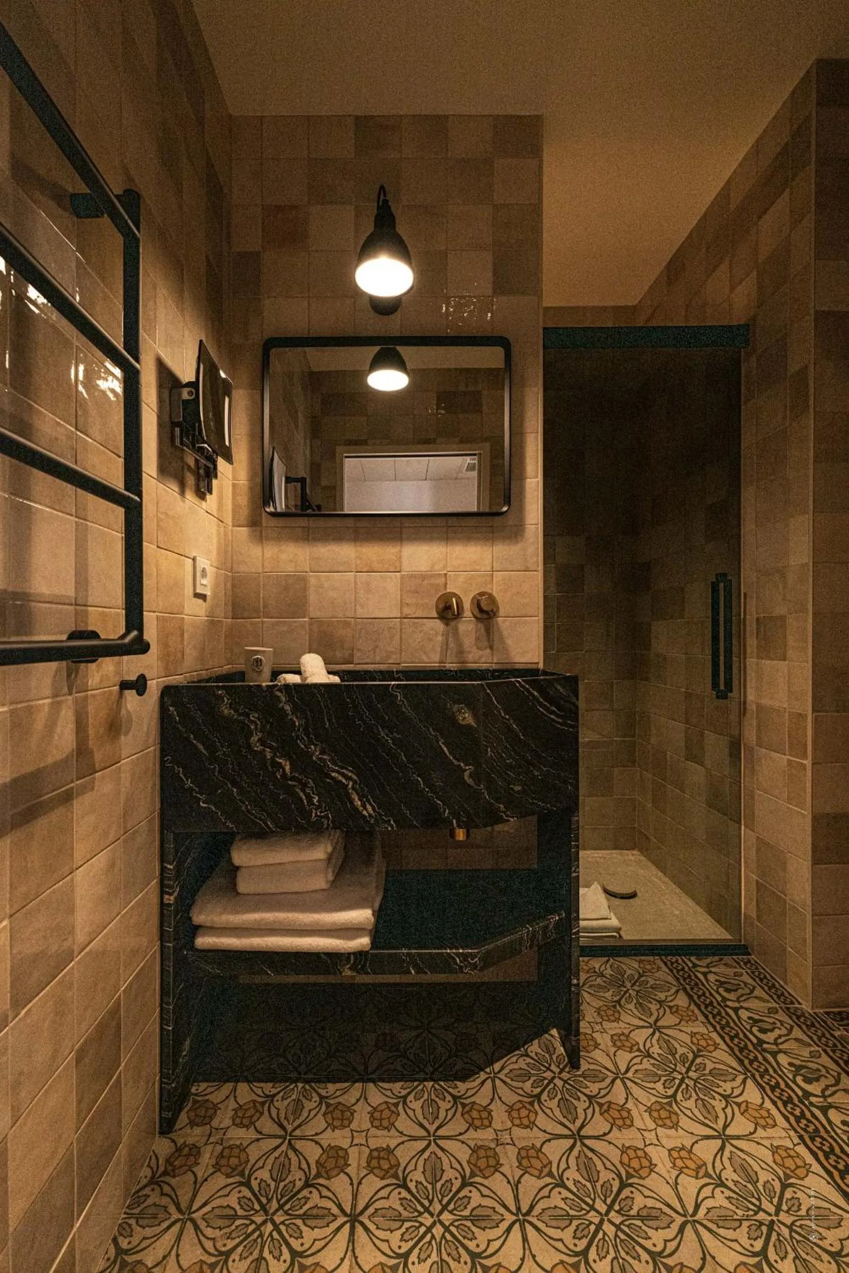 Bathroom in Hôtel Le Mosaïque