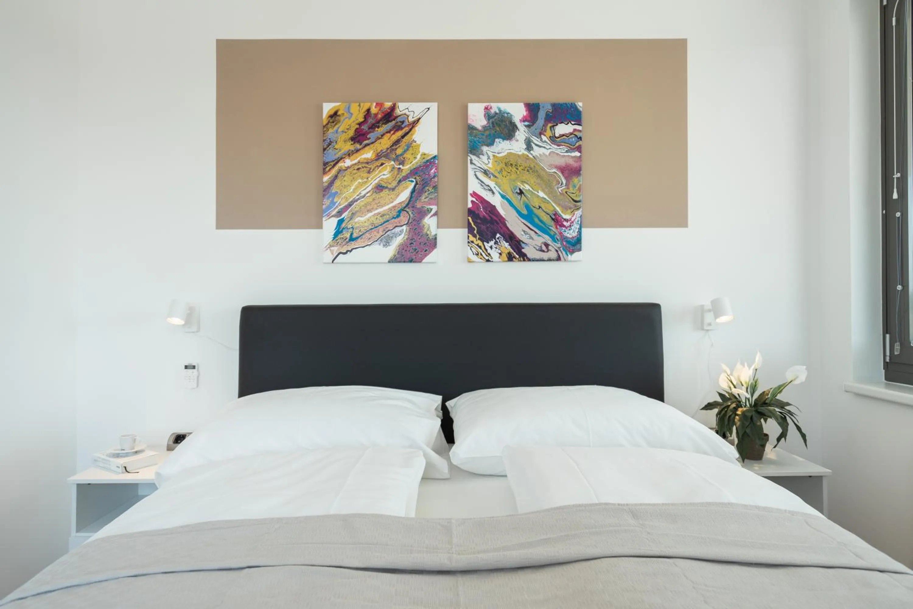 Bed in FeelGood Apartments LakeLiving inklusive Garagenplatz