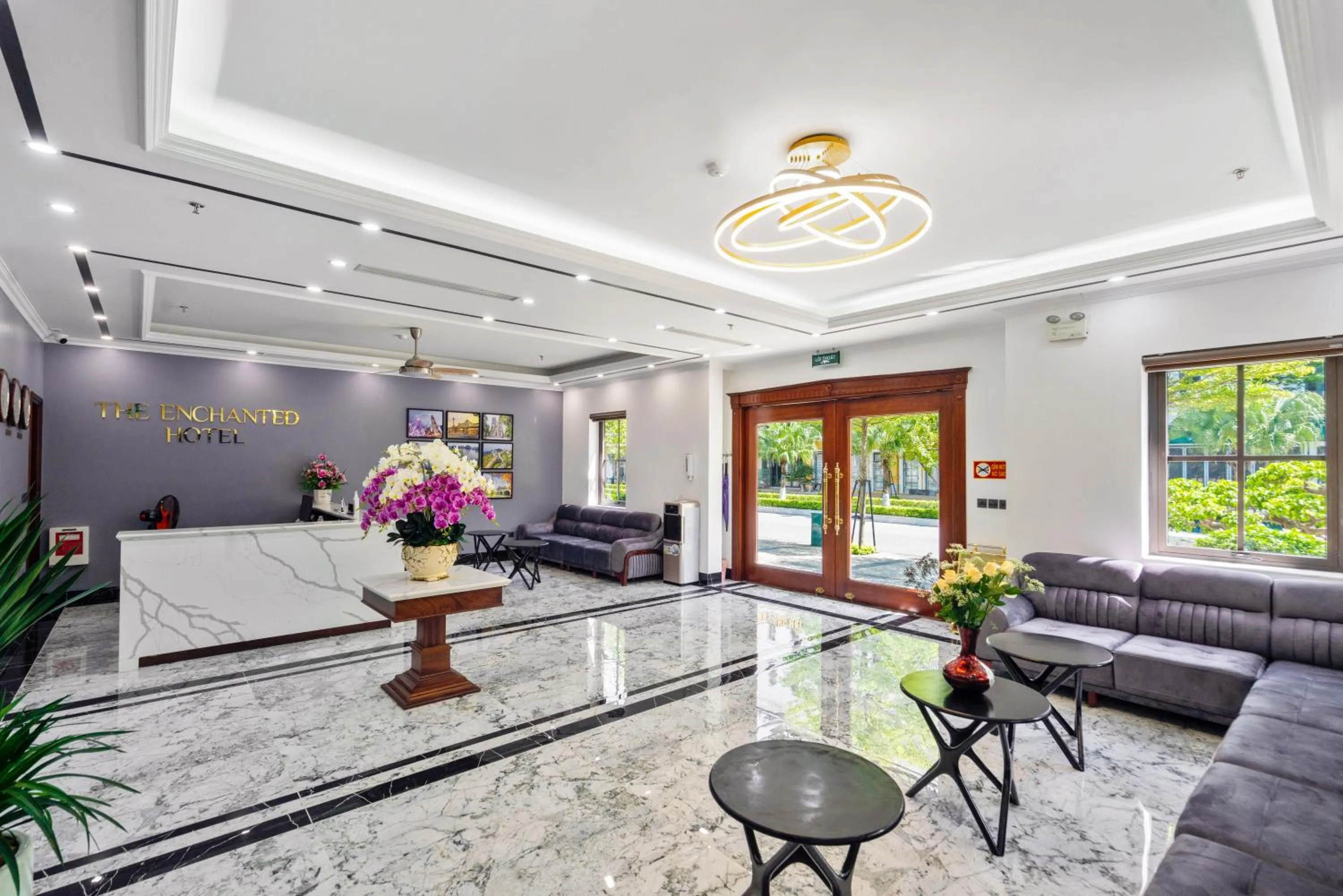 Lobby or reception in The Enchanted Ha Long Hotel