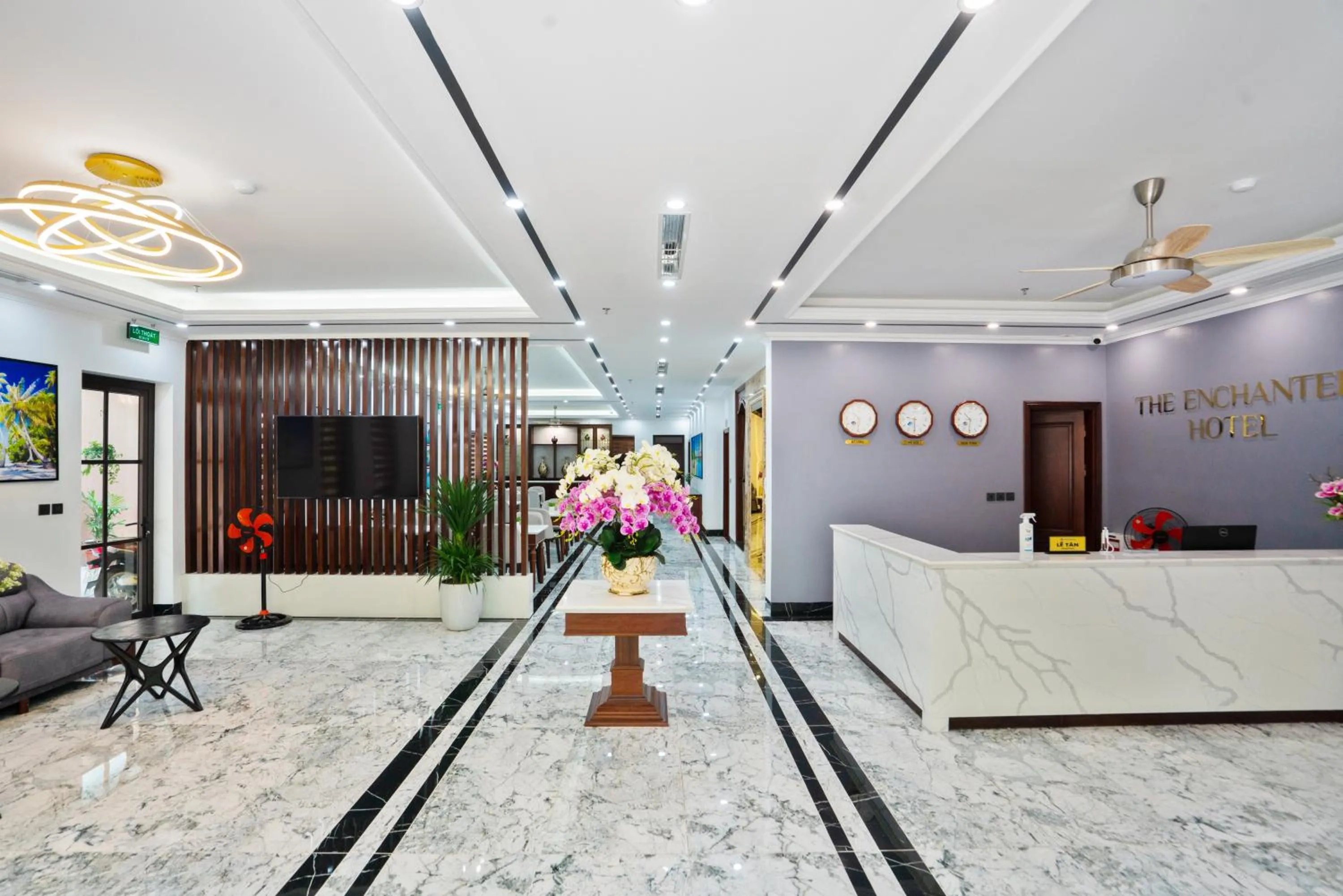 Lobby or reception in The Enchanted Ha Long Hotel