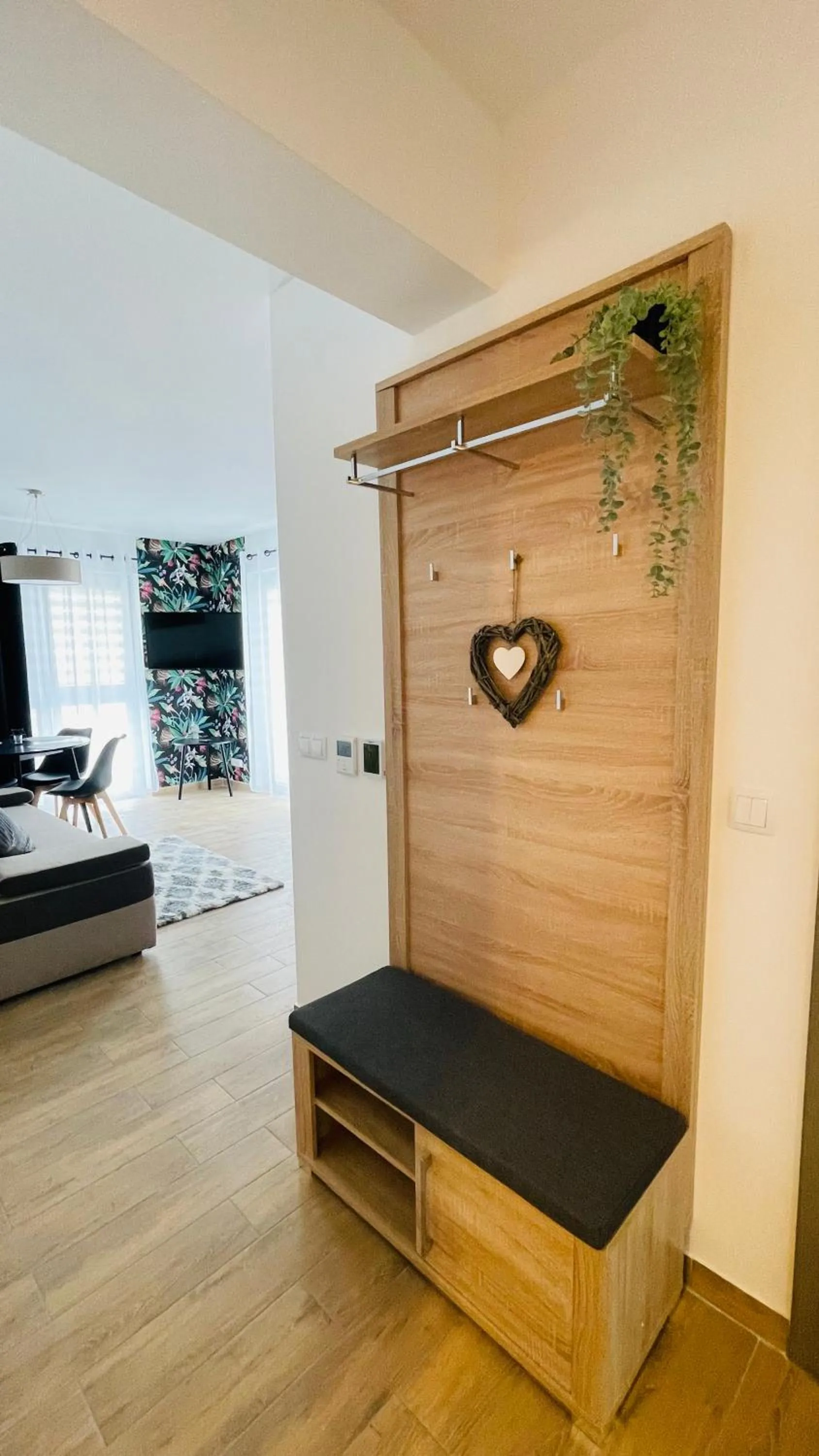 wardrobe in Apartamenty na Wiejskiej Ustronie Morskie