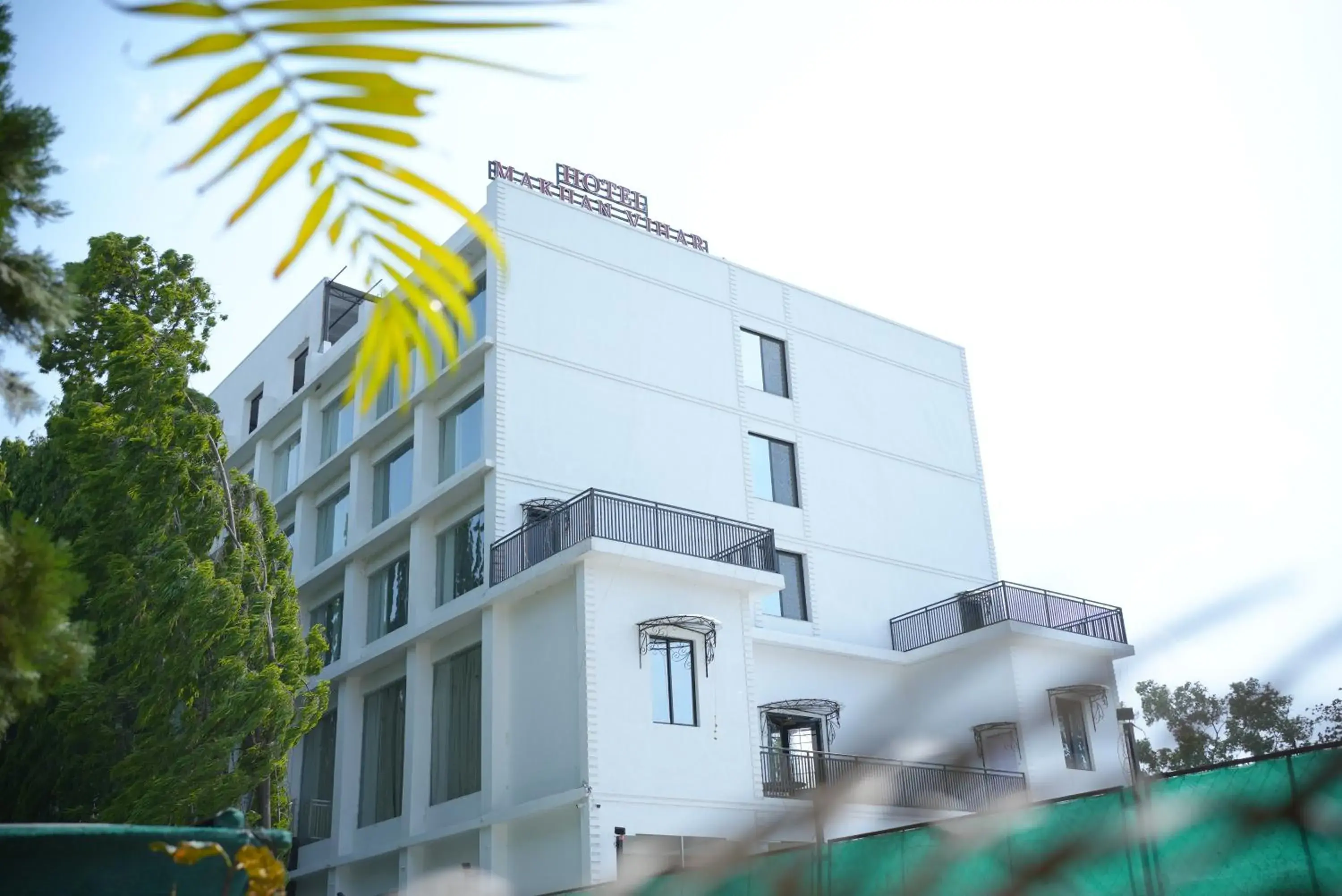 HOTEL MAKHAN VIHAR HOTEL MAKHAN VIHAR