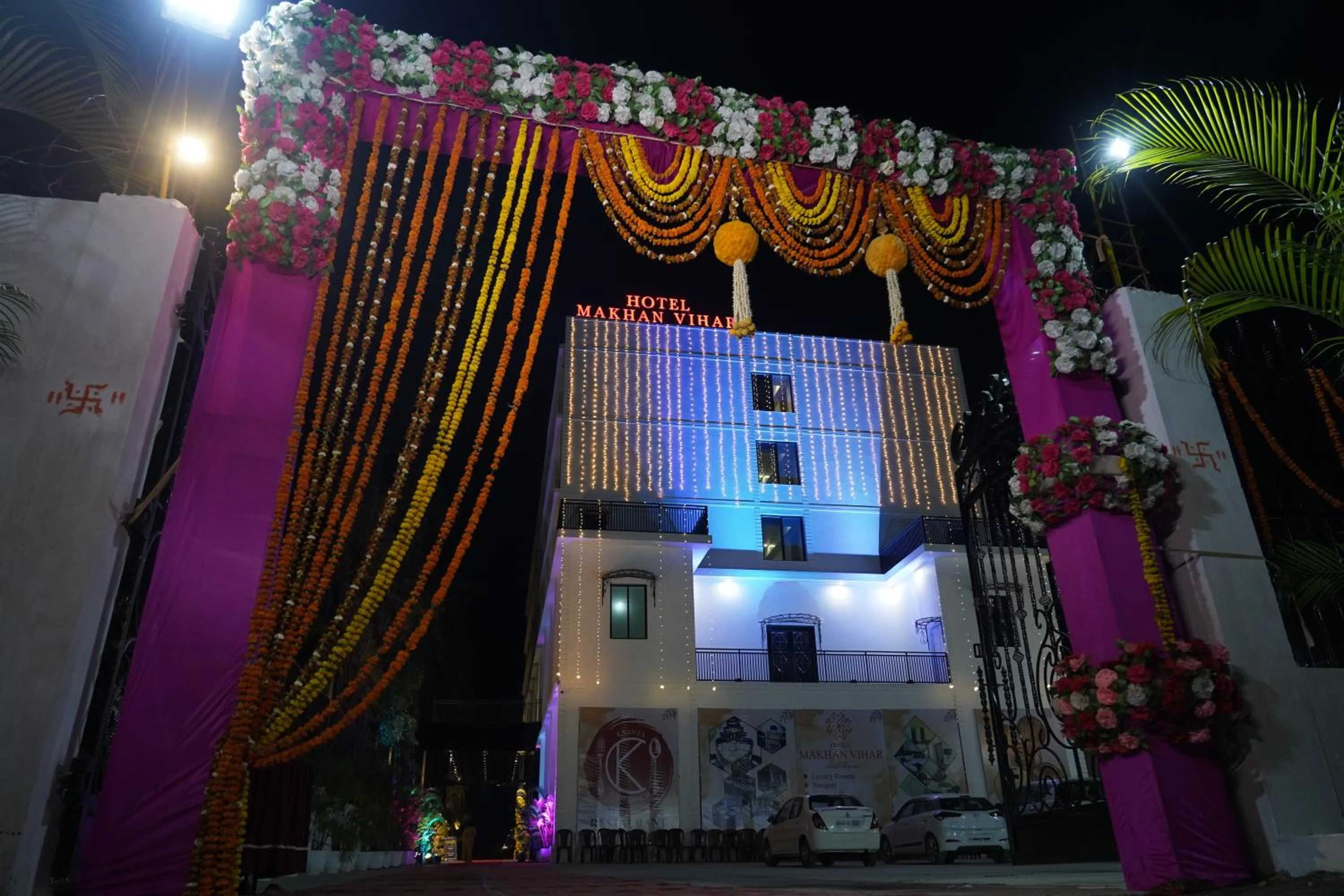 Property building in HOTEL MAKHAN VIHAR