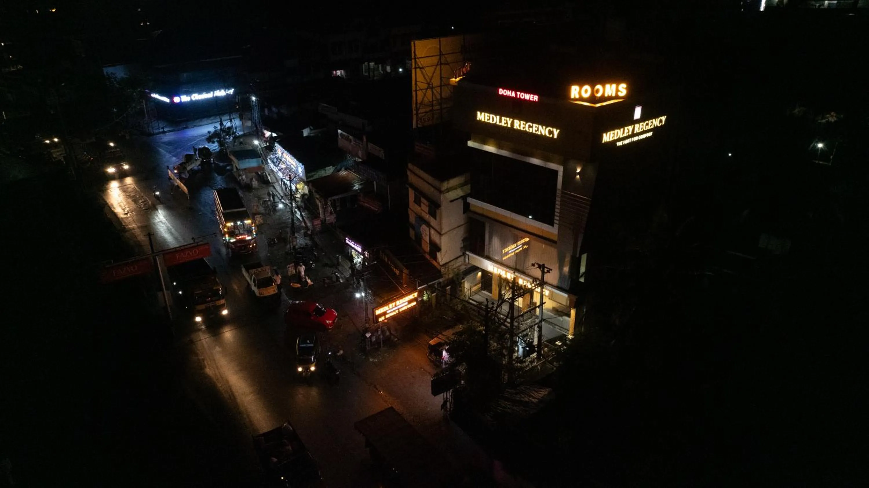 Property building in MEDLEY REGENCY