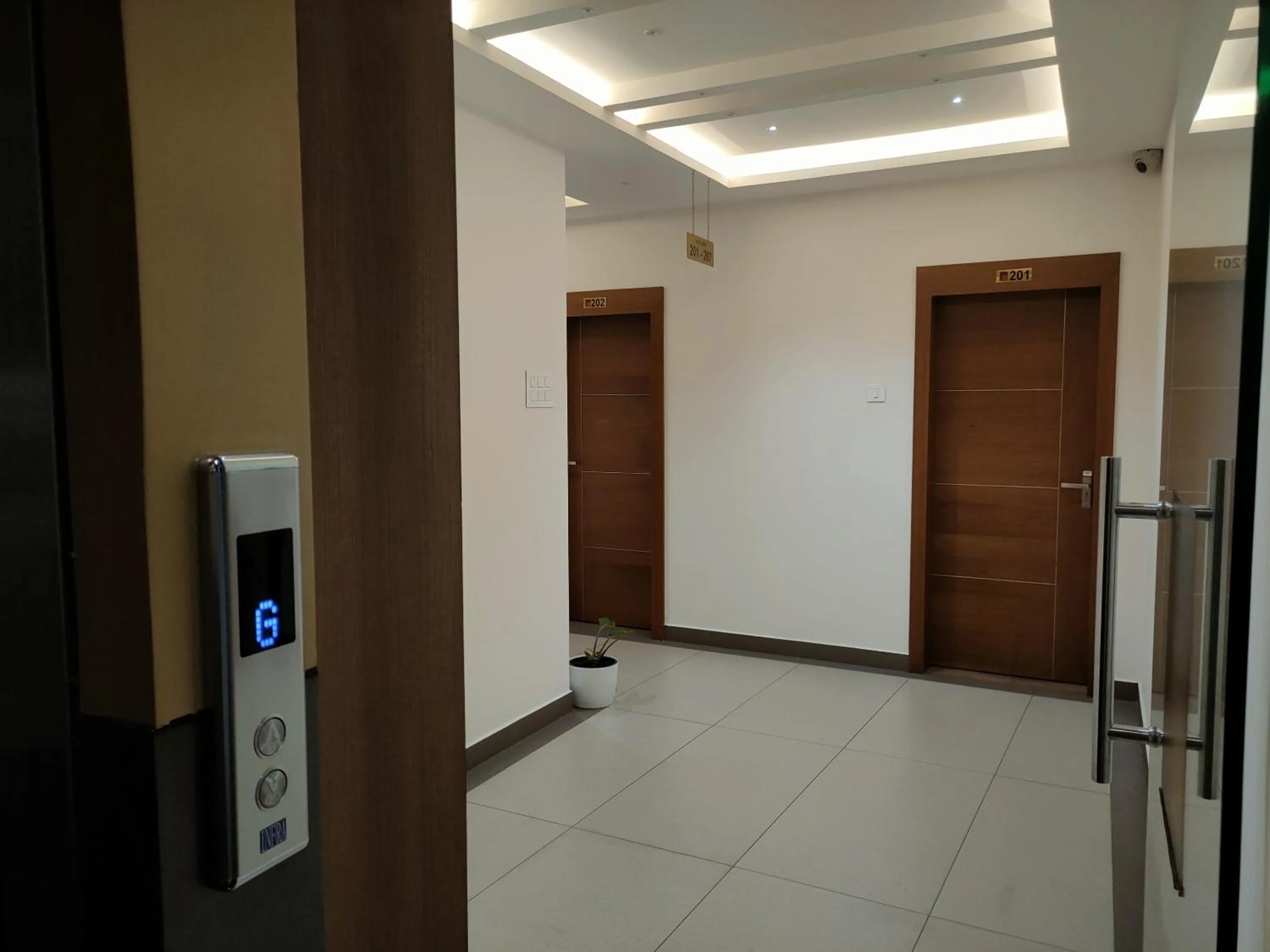 Facade/entrance in MEDLEY REGENCY