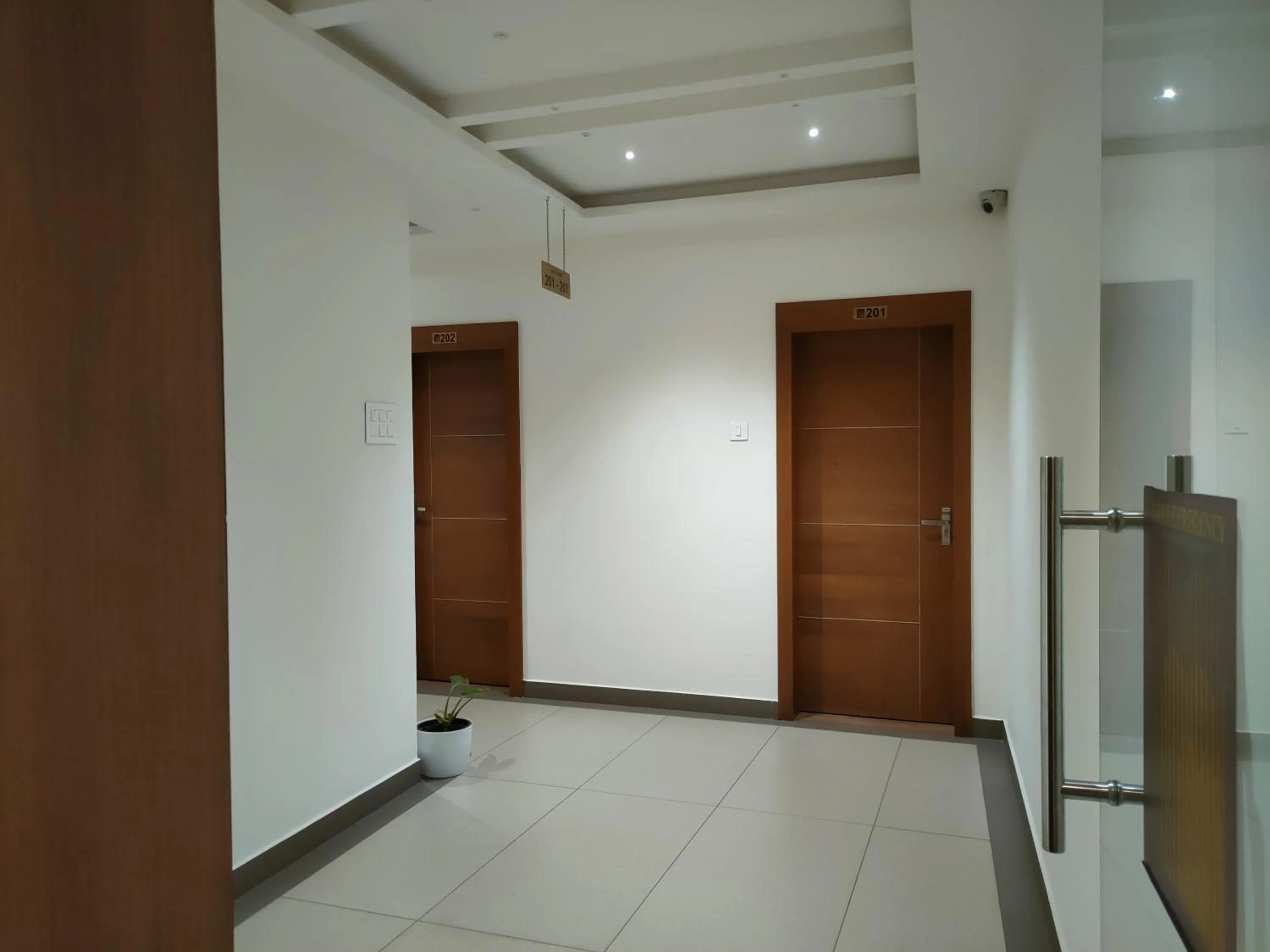 Facade/entrance in MEDLEY REGENCY