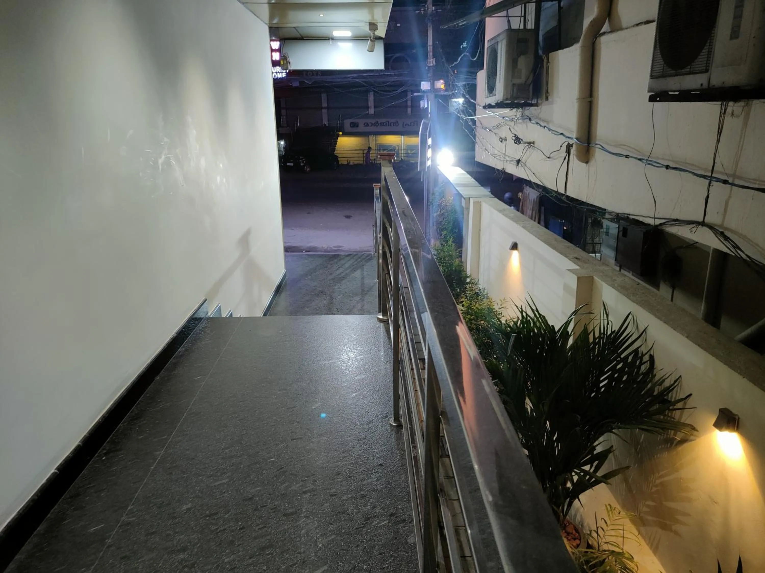 Facade/entrance in MEDLEY REGENCY